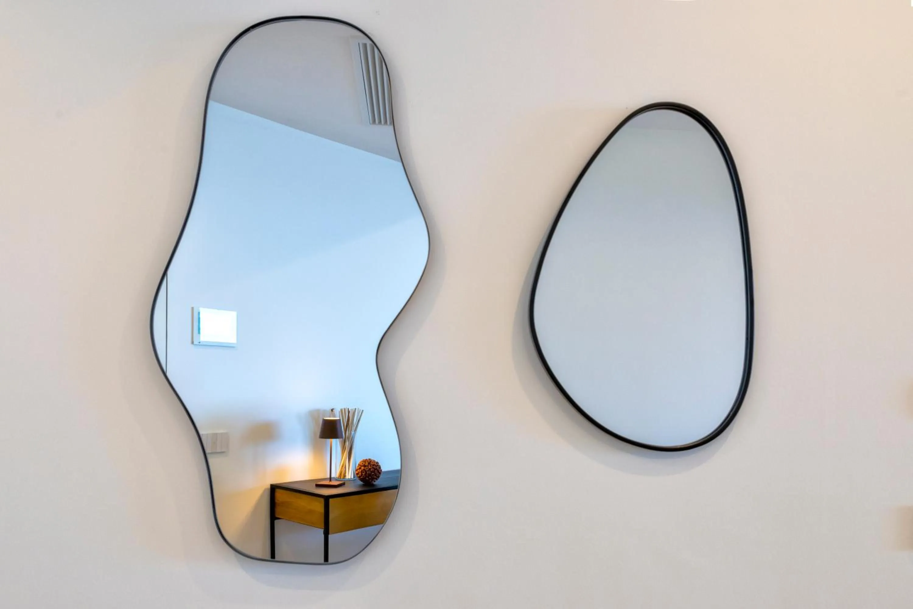 Living room in Sea inside luxury apartment: vista mozzafiato