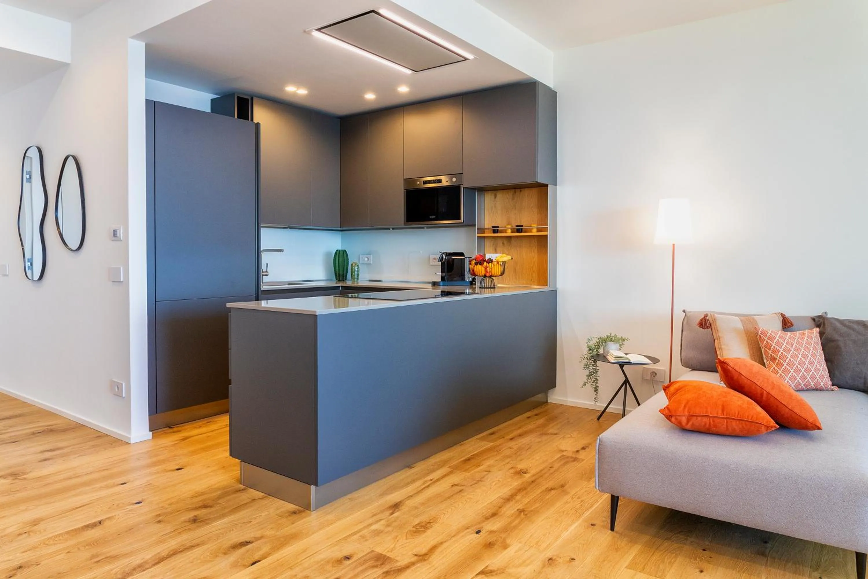 Kitchen or kitchenette in Sea inside luxury apartment: vista mozzafiato