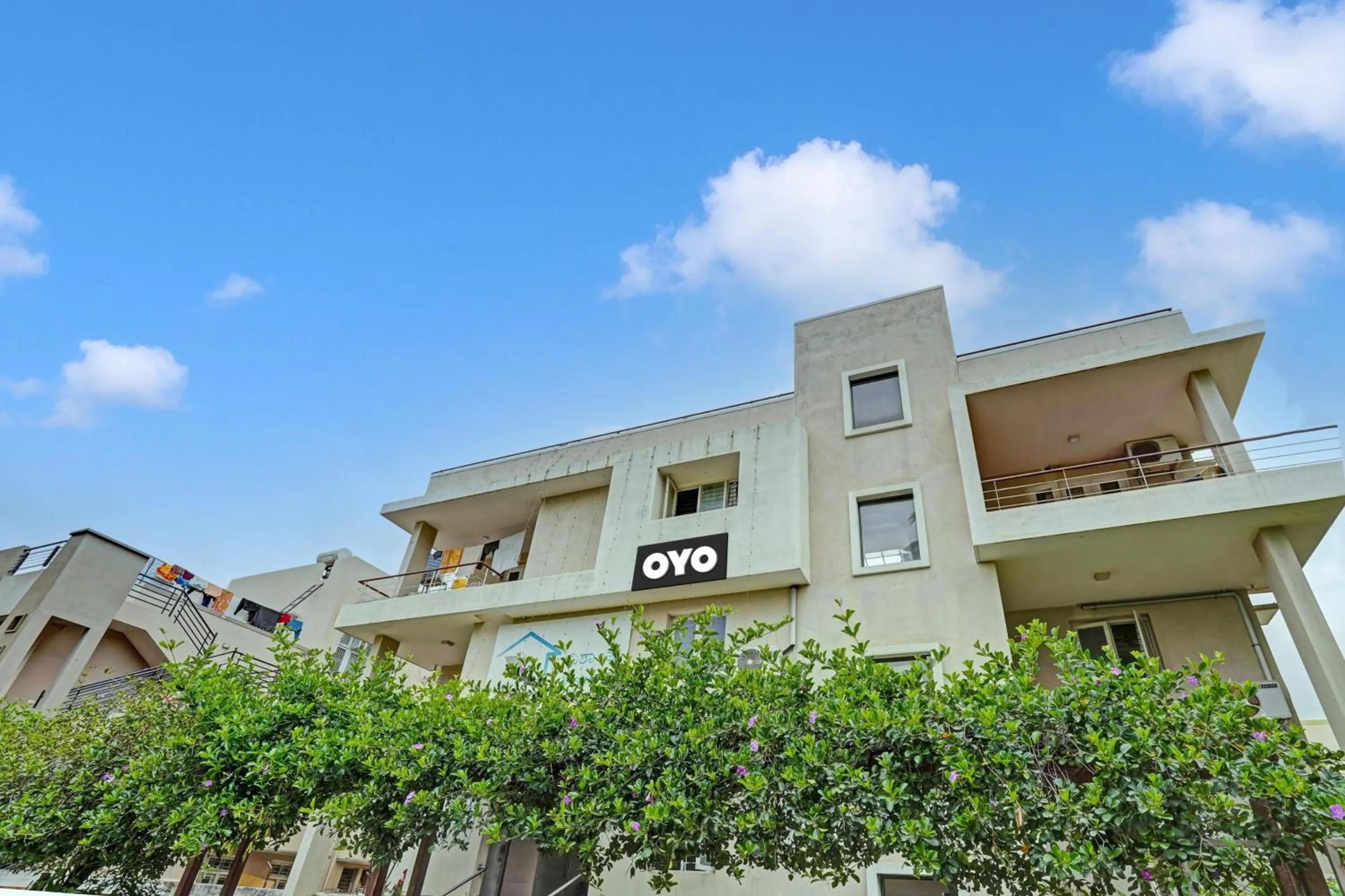 Facade/entrance in Hotel O Indra Suites