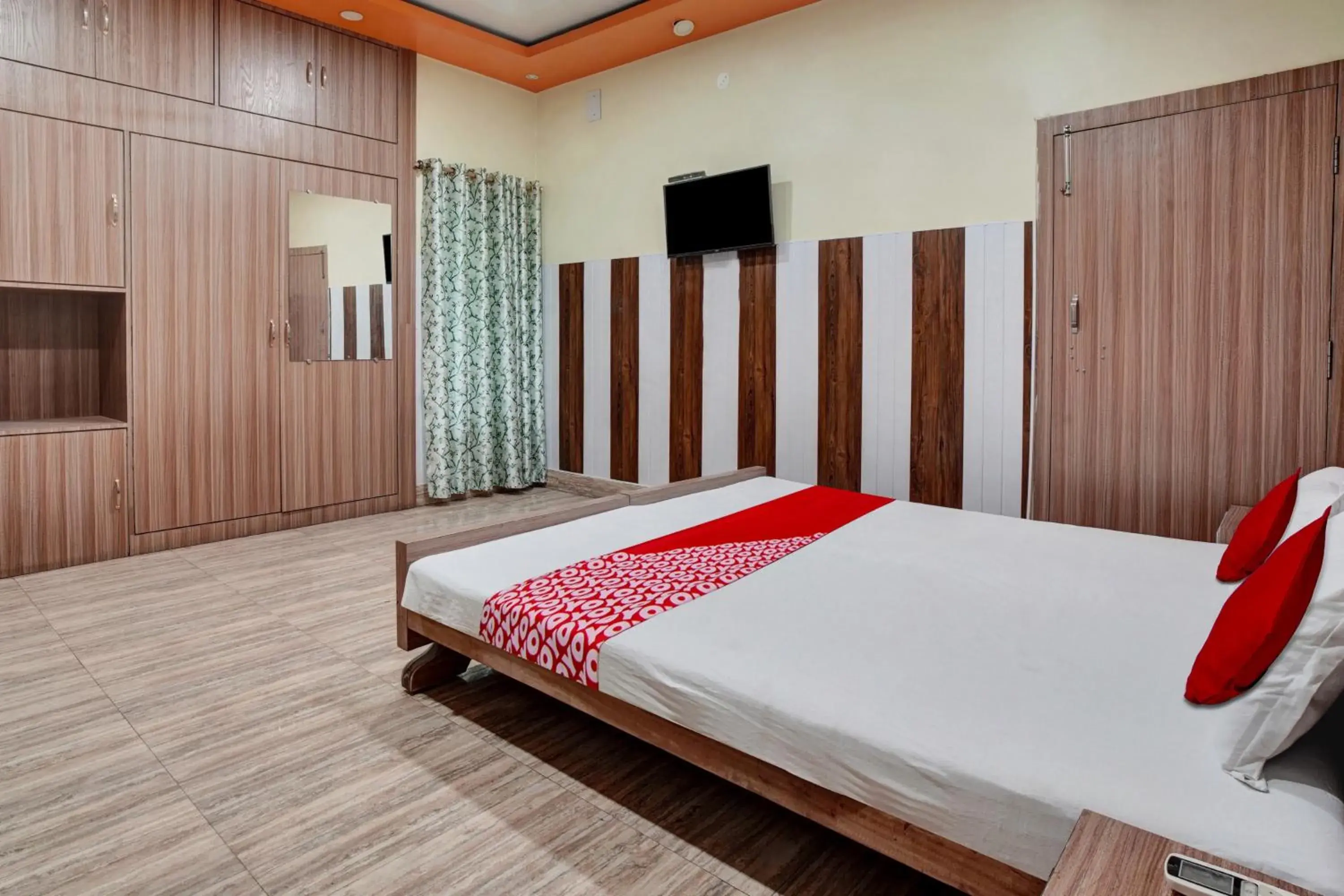 Standard Double Room - single occupancy in Super Hotel O Om Shriyam Banquet And Heritage Standard Double Room - single occupancy in Super Hotel O Om Shriyam Banquet And Heritage