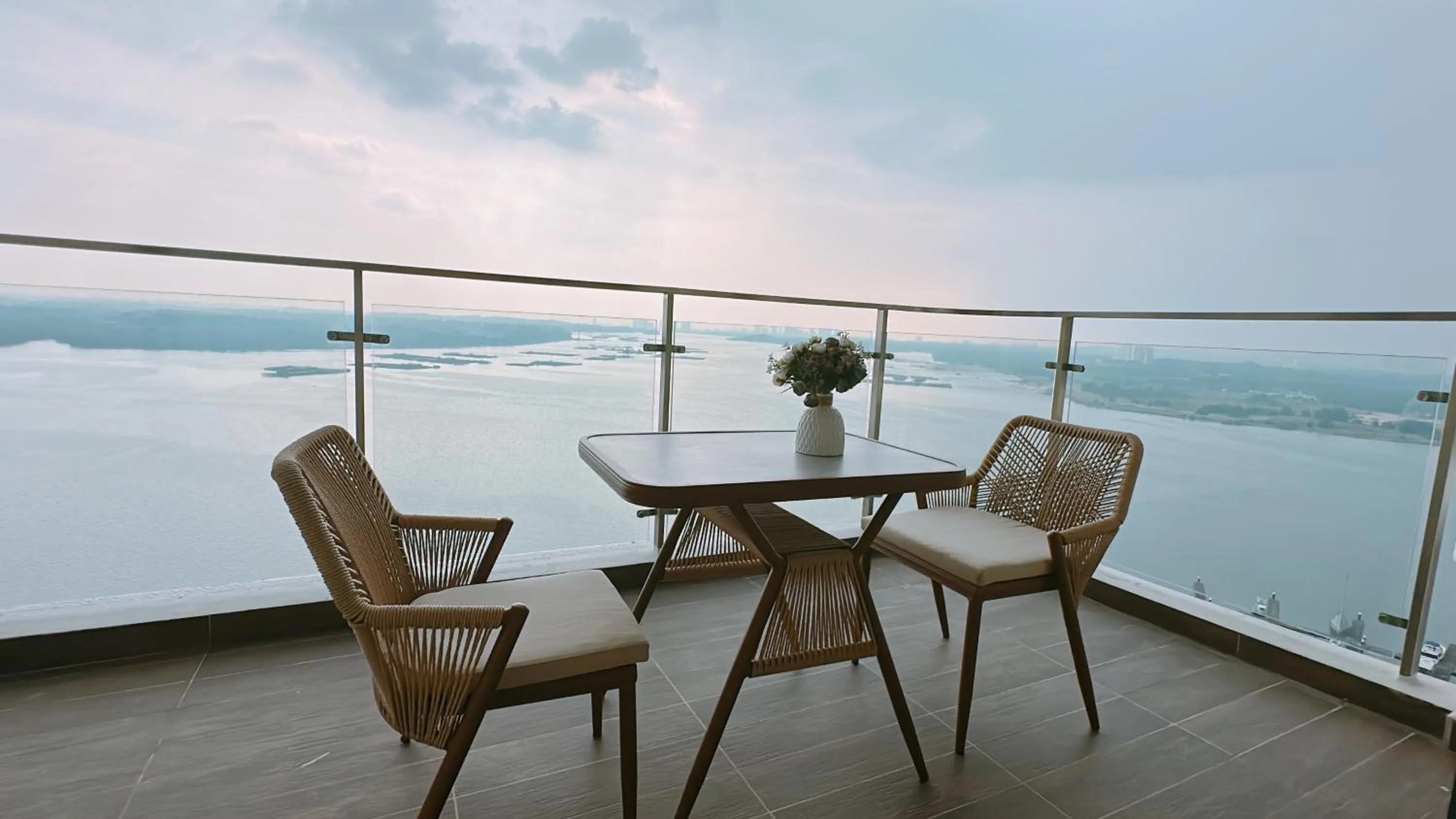 Balcony/Terrace in Sea View Country Garden Danga bay by Neo Suites