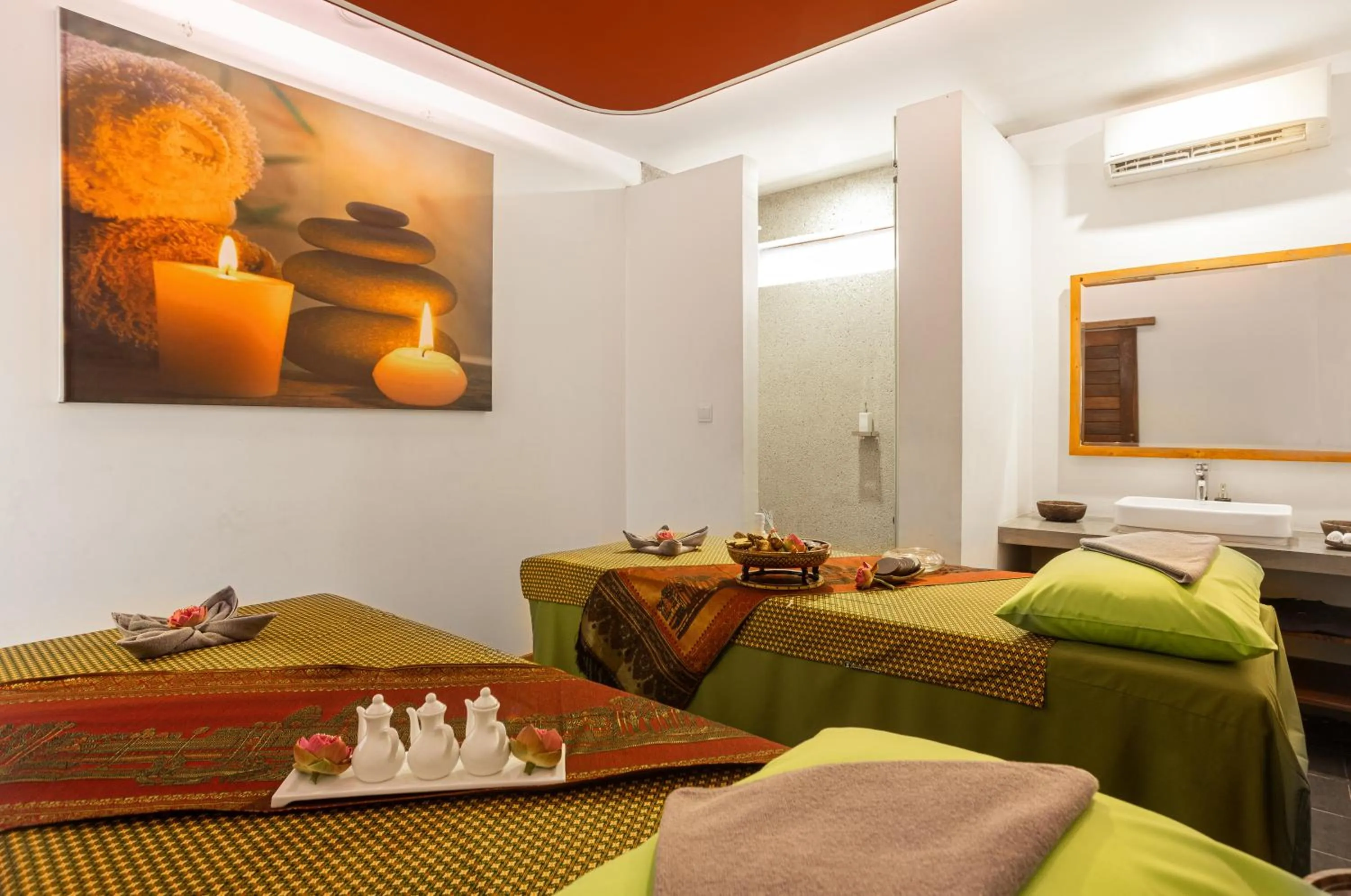 Massage in Grand Yard La Residence