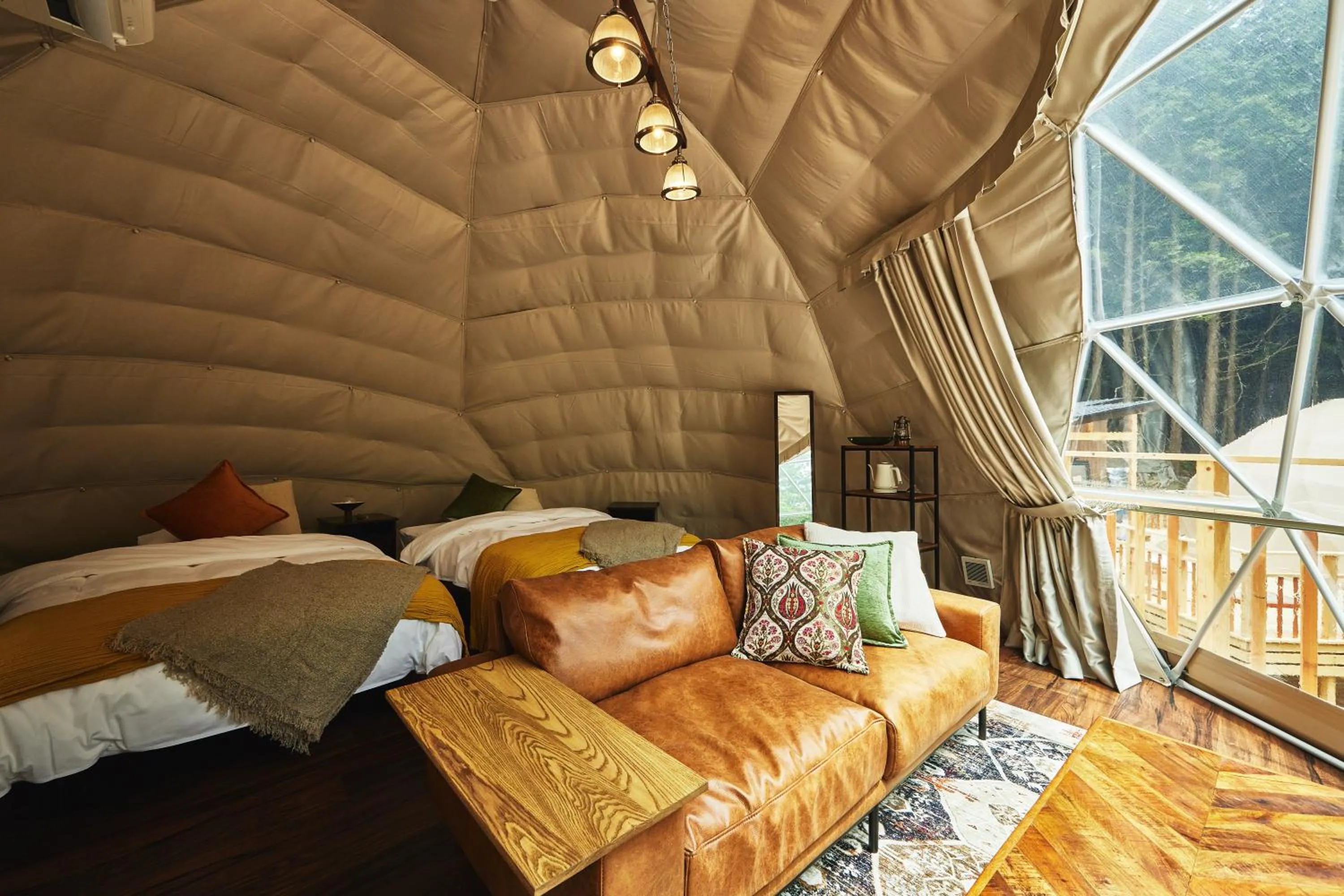 Living room, Bed in GLAMPING GATE 奈良
