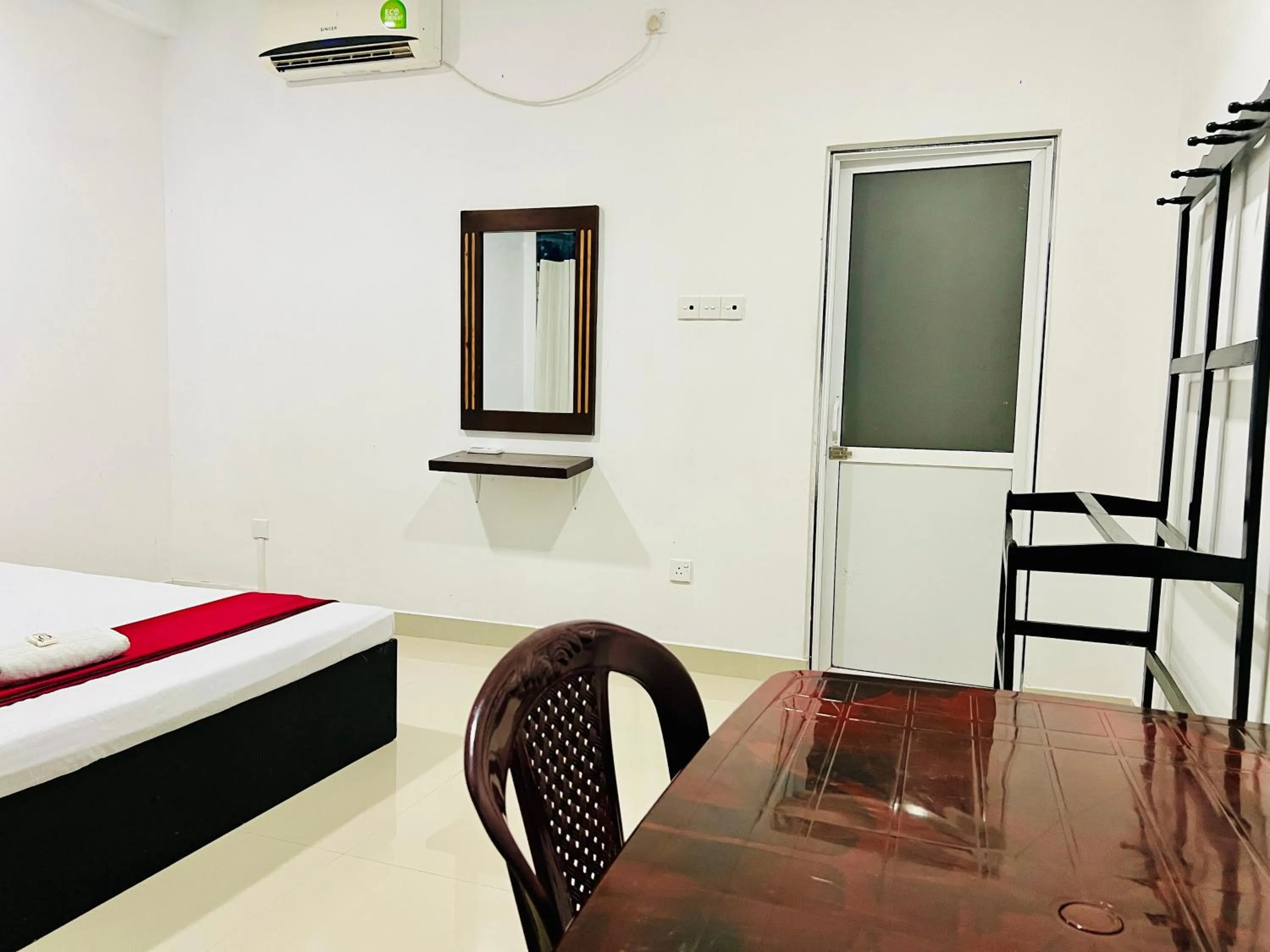 Bed in Eco Resort Kandy