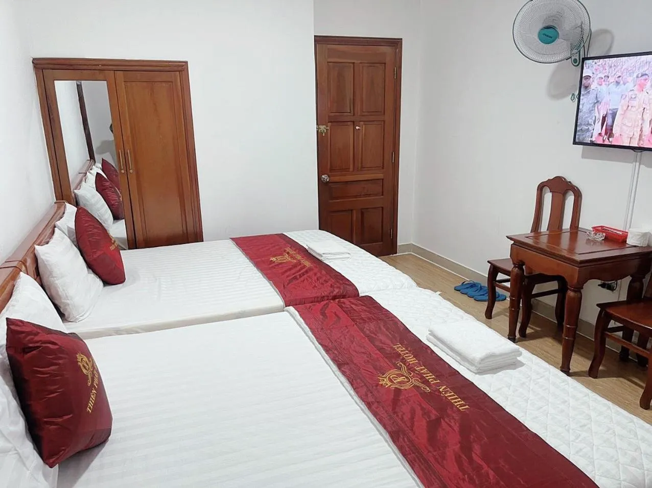 Bedroom, Bed in Thiên Phát Hotel - SECC