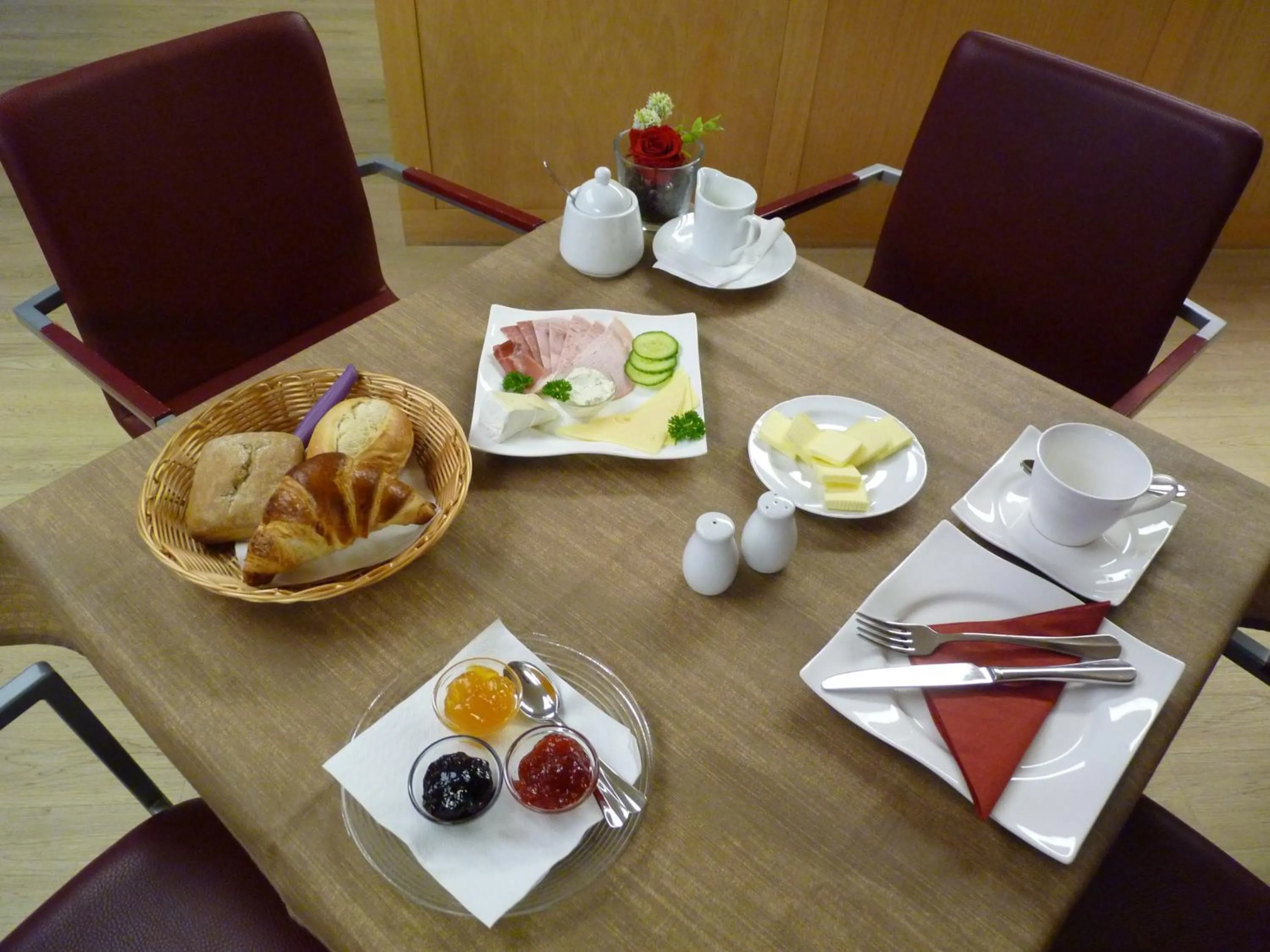 Breakfast in Cafe und Pension Blohm