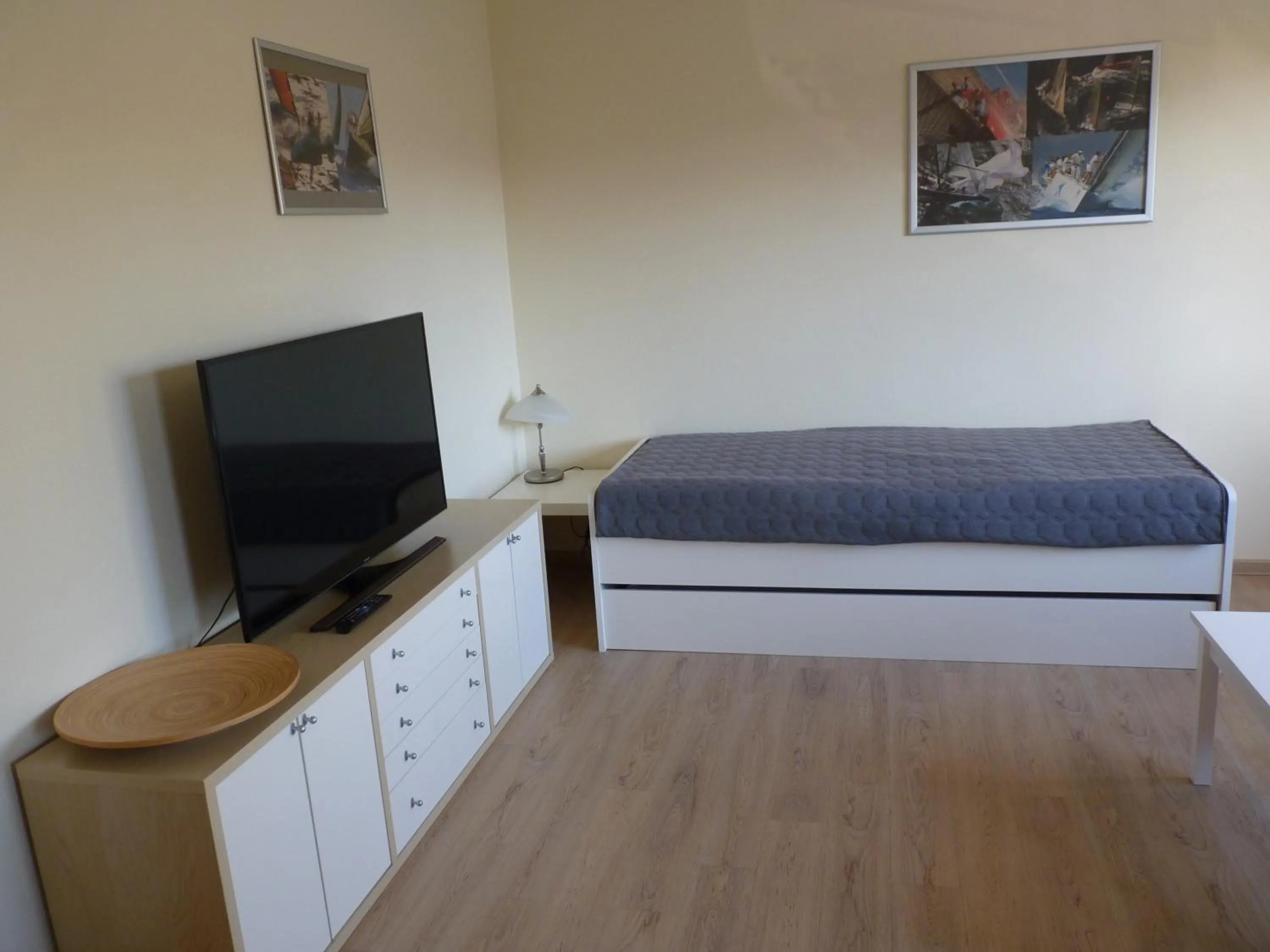 Bed in Cafe und Pension Blohm