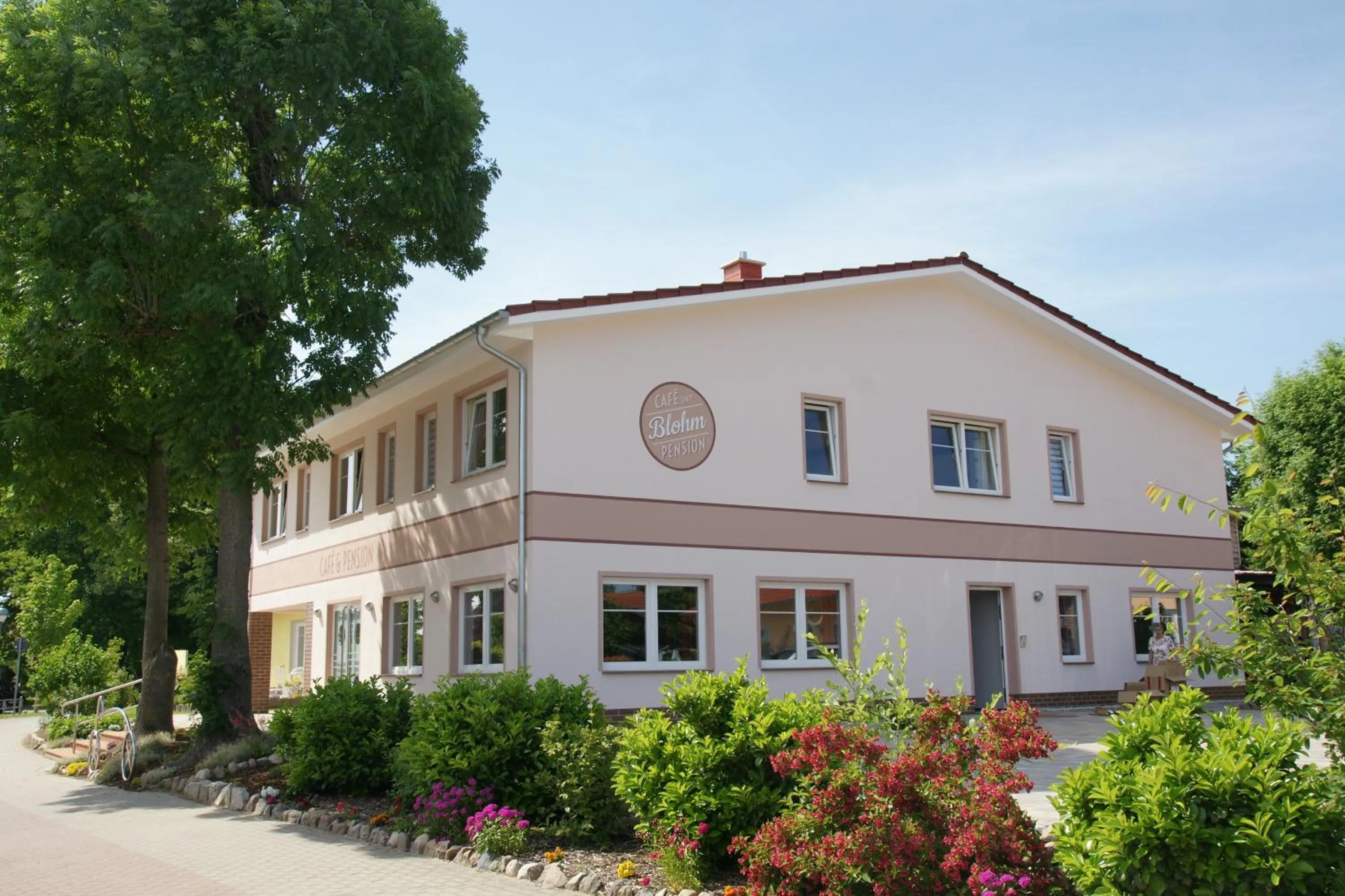 Property building in Cafe und Pension Blohm