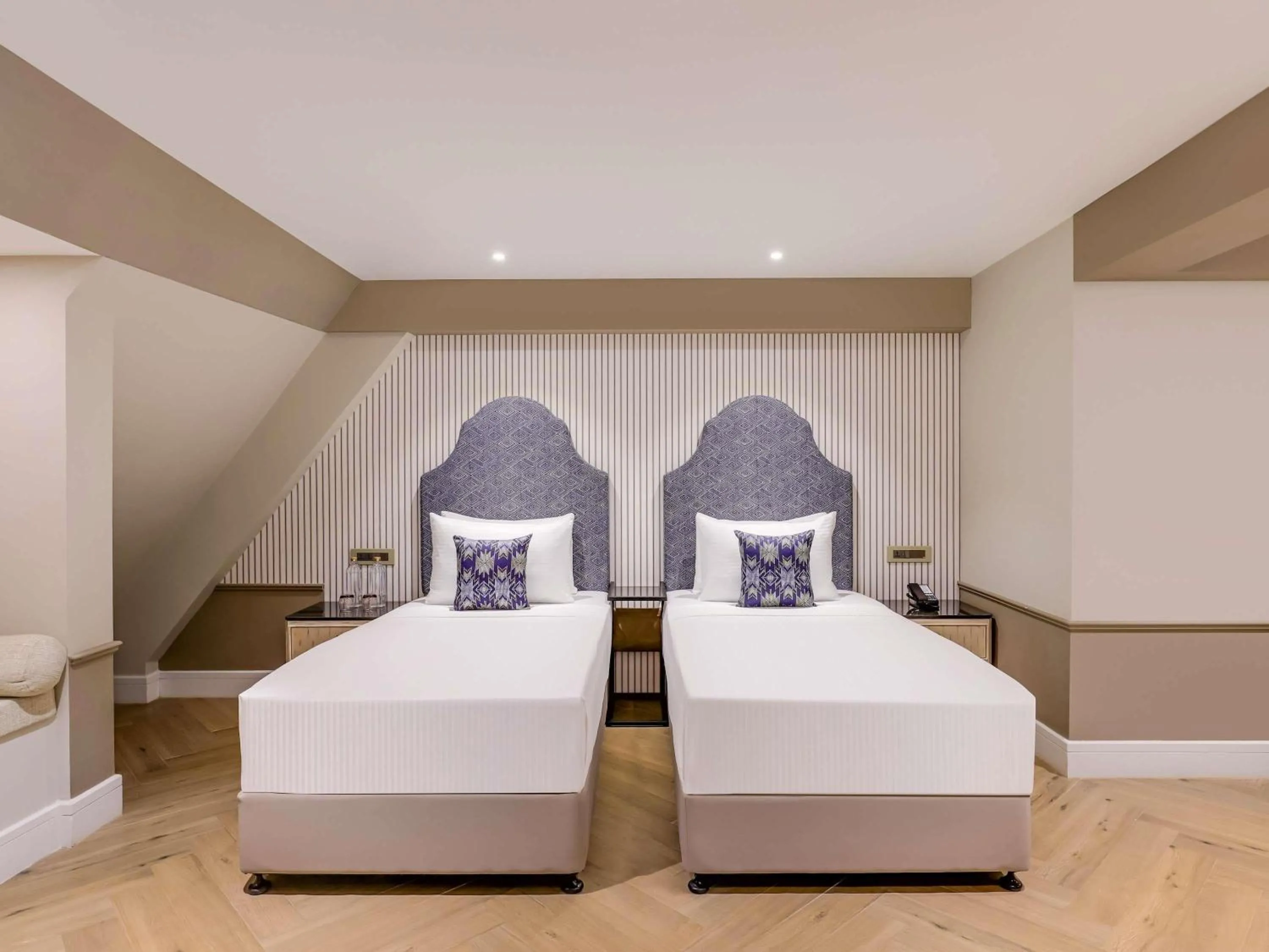 Bedroom, Bed in Grand Mercure Goa Candolim - An Accor Hotels Brand