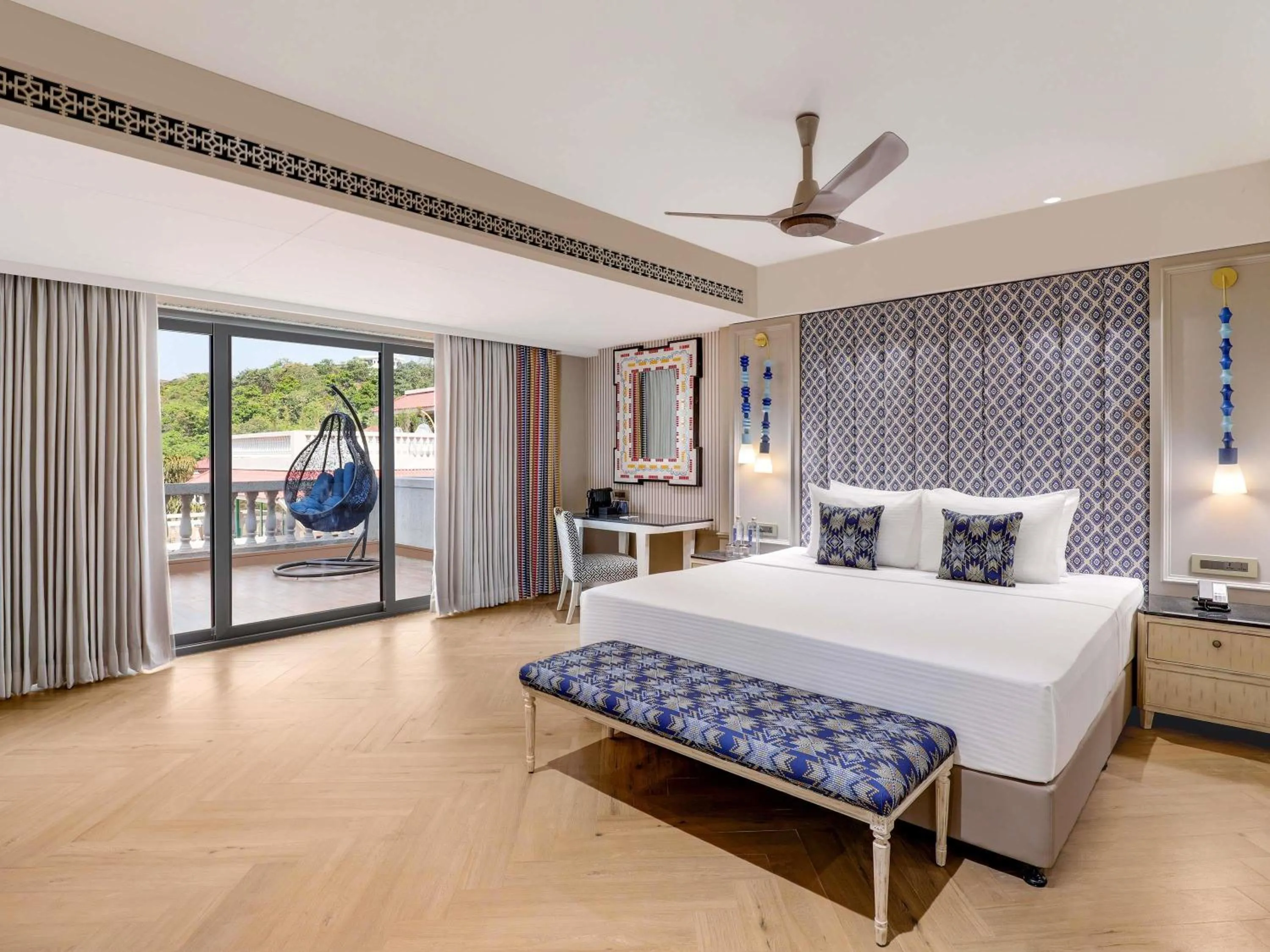 Bedroom, Bed in Grand Mercure Goa Candolim - An Accor Hotels Brand