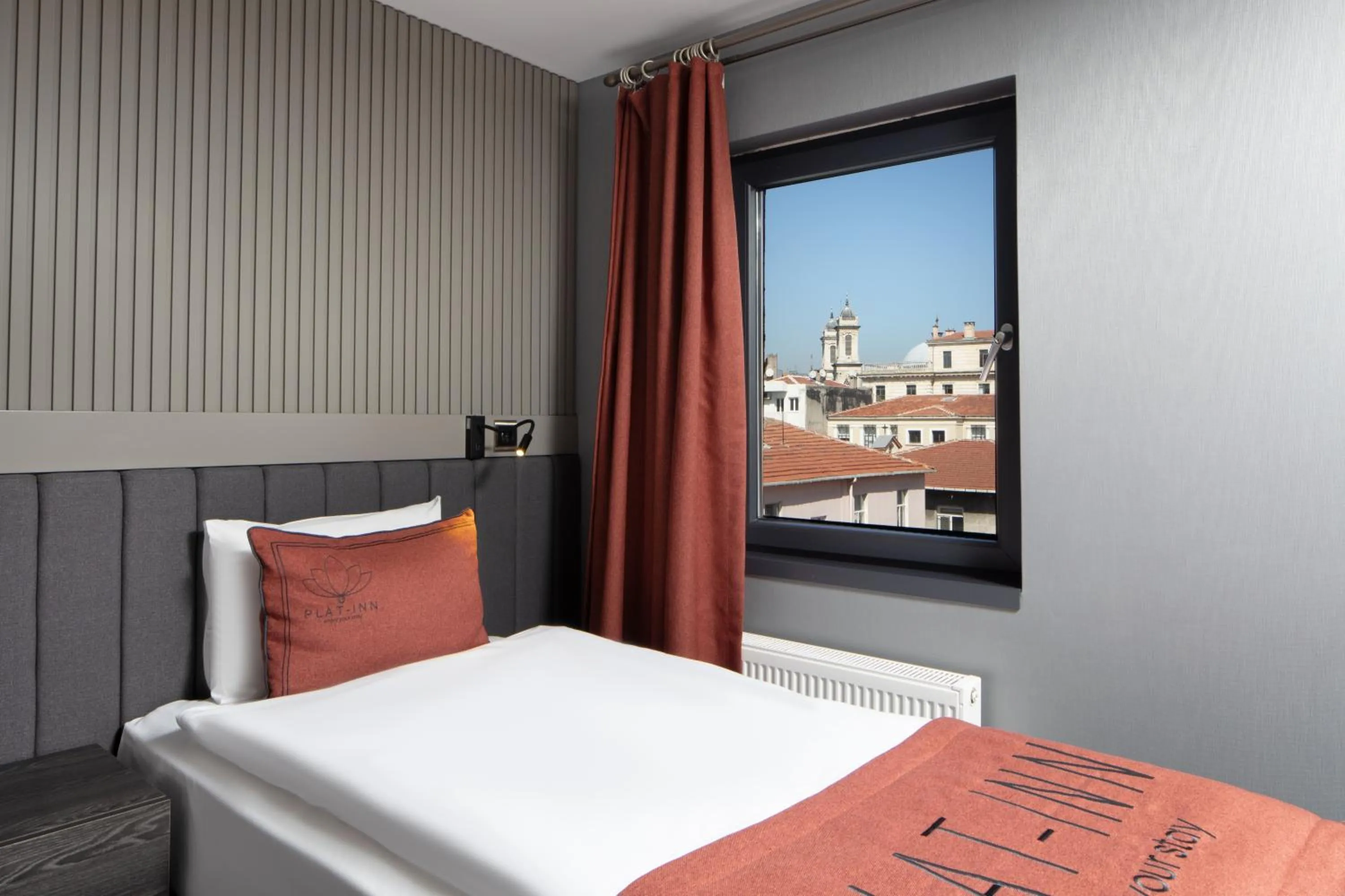 Street view, Bed in Union Hotel Plat Inn -Special Category