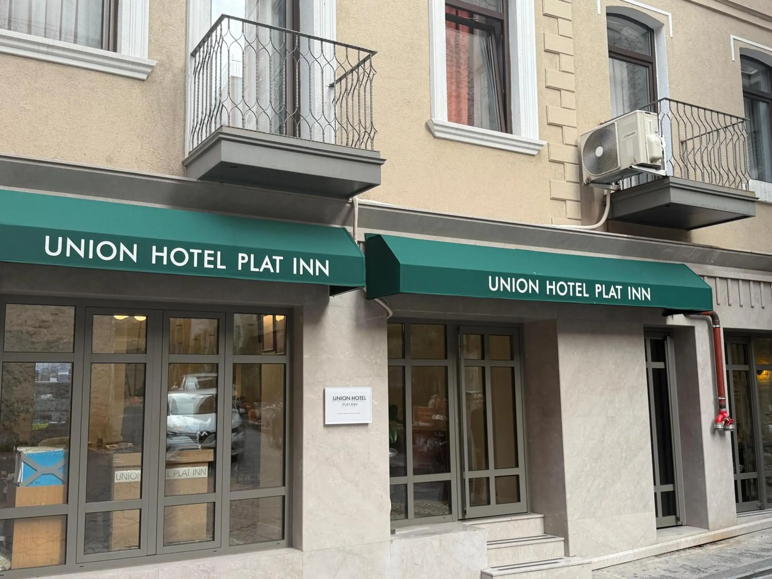 Property building in Union Hotel Plat Inn -Special Category Property building in Union Hotel Plat Inn -Special Category