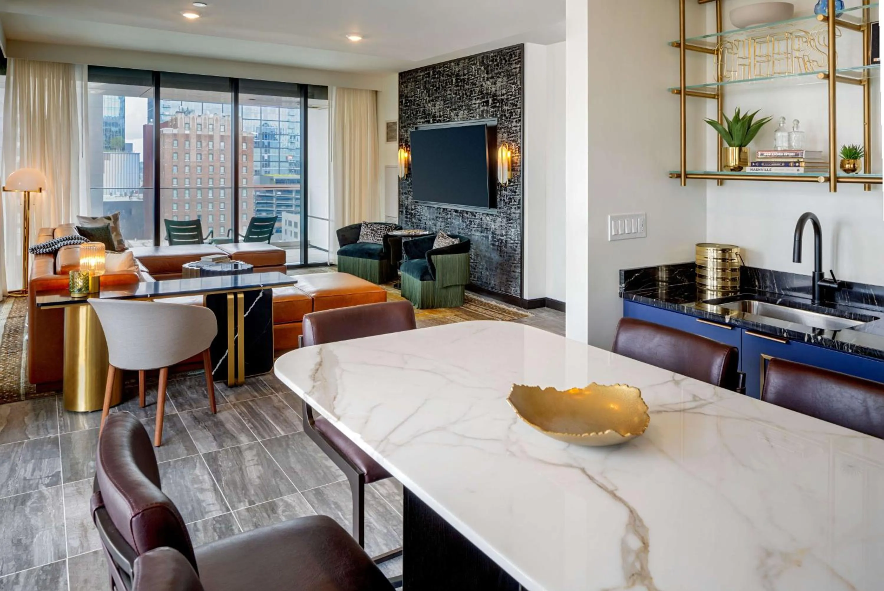 Kitchen or kitchenette in Tempo By Hilton Nashville Downtown