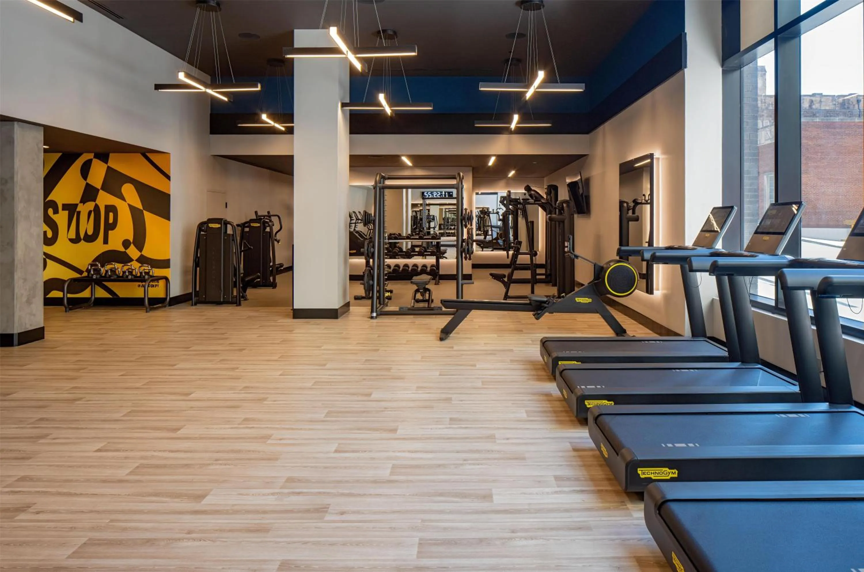 Fitness centre/facilities in Tempo By Hilton Nashville Downtown