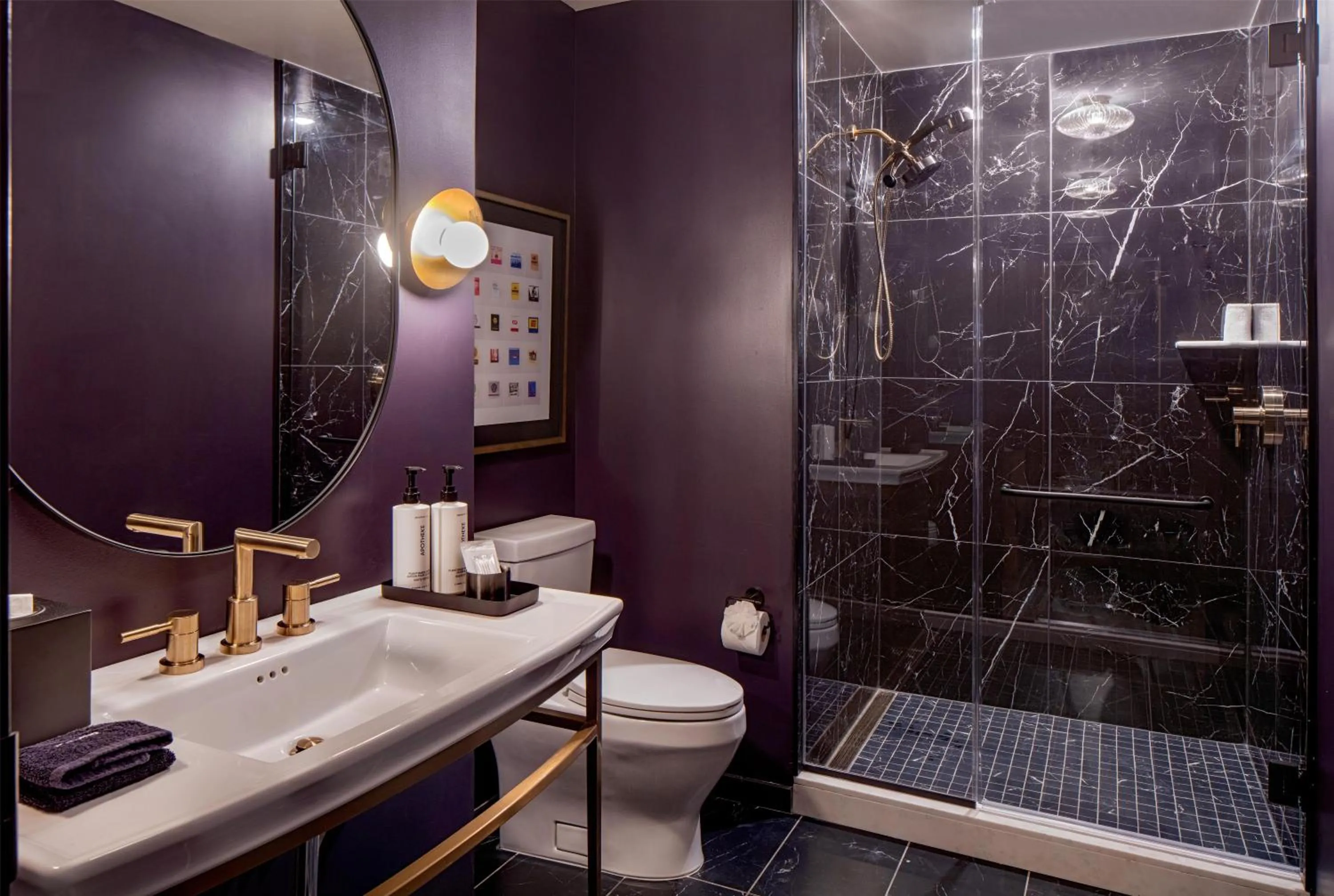 Bathroom in Tempo By Hilton Nashville Downtown