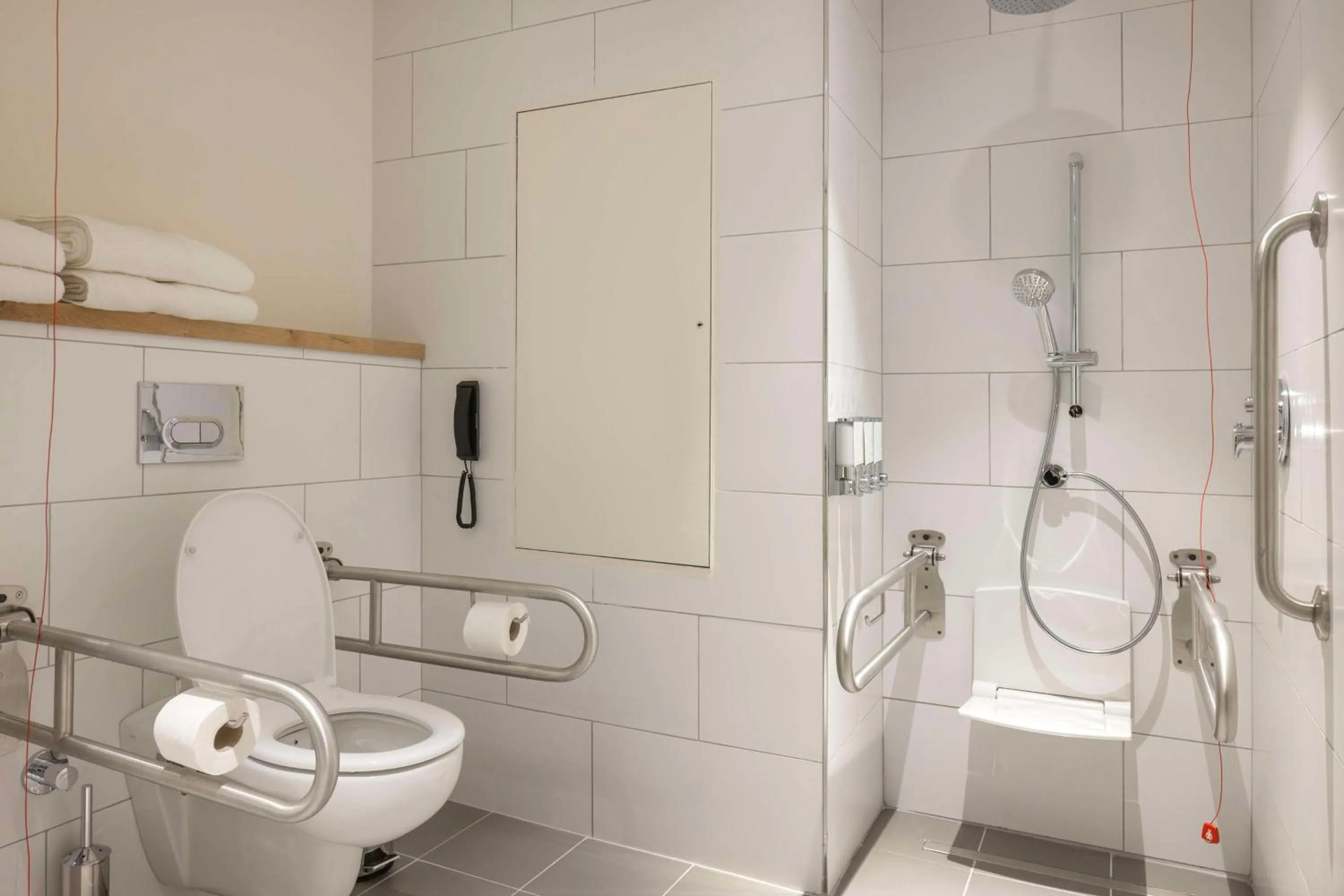 Bathroom in Hampton By Hilton Cerkezkoy