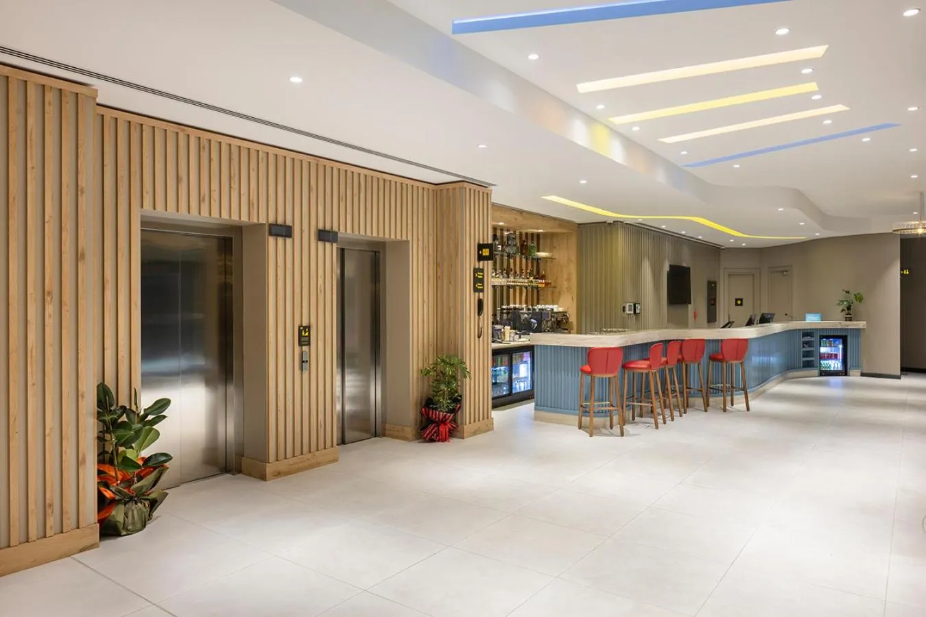 Lounge or bar in Hampton By Hilton Cerkezkoy