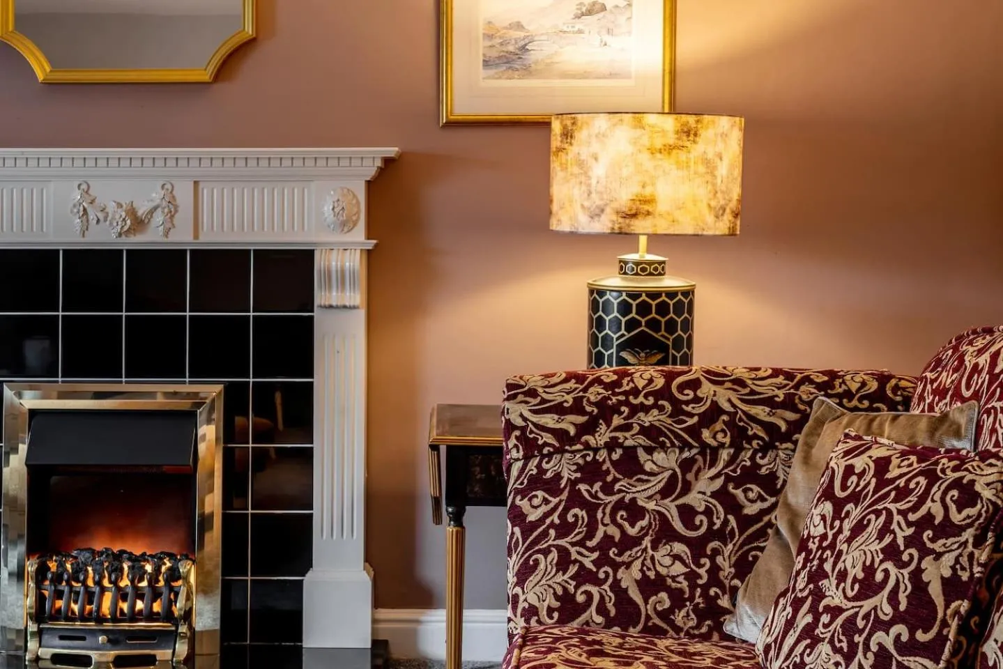 Living room in Royal View Apartments