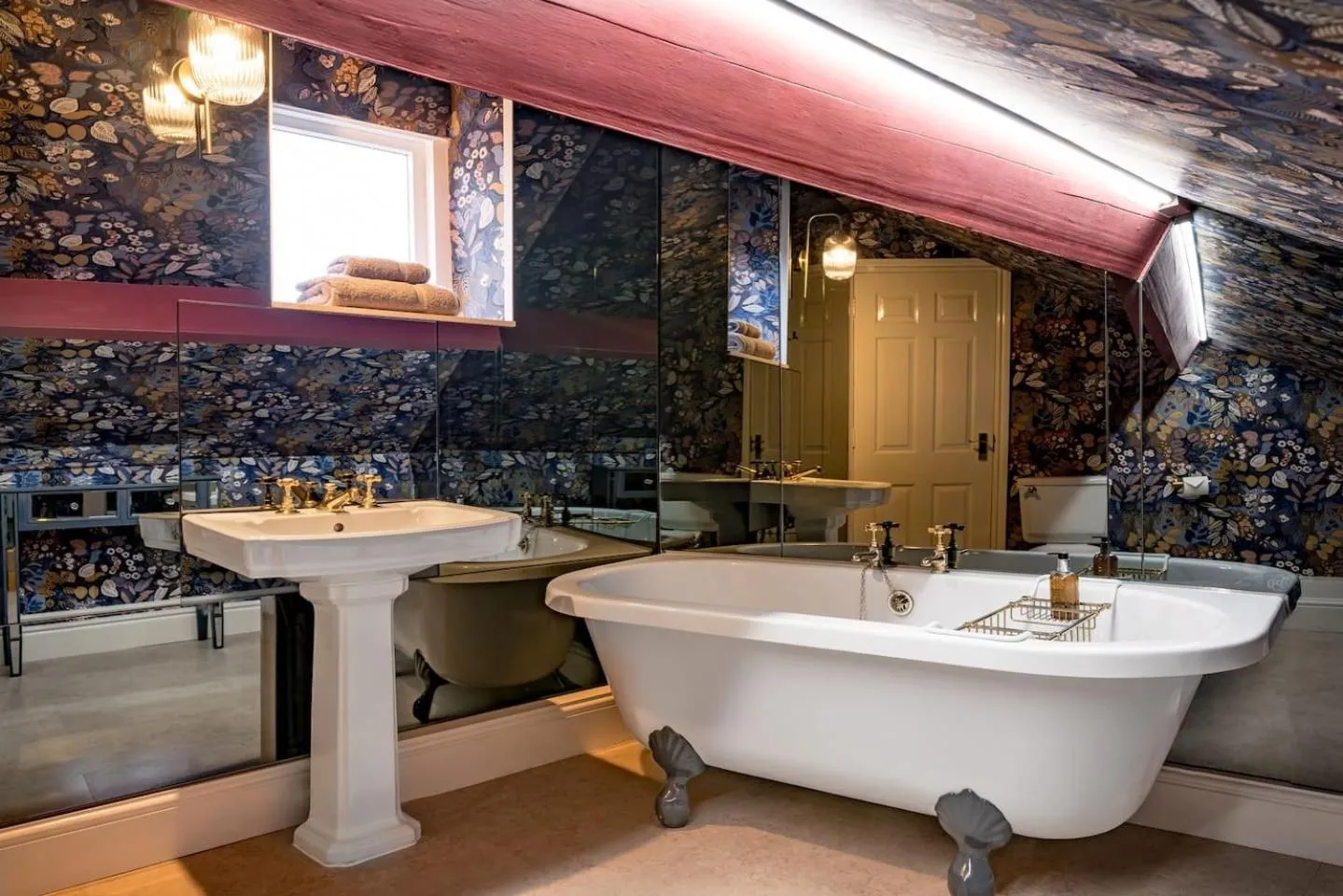 Bathroom in Royal View Apartments
