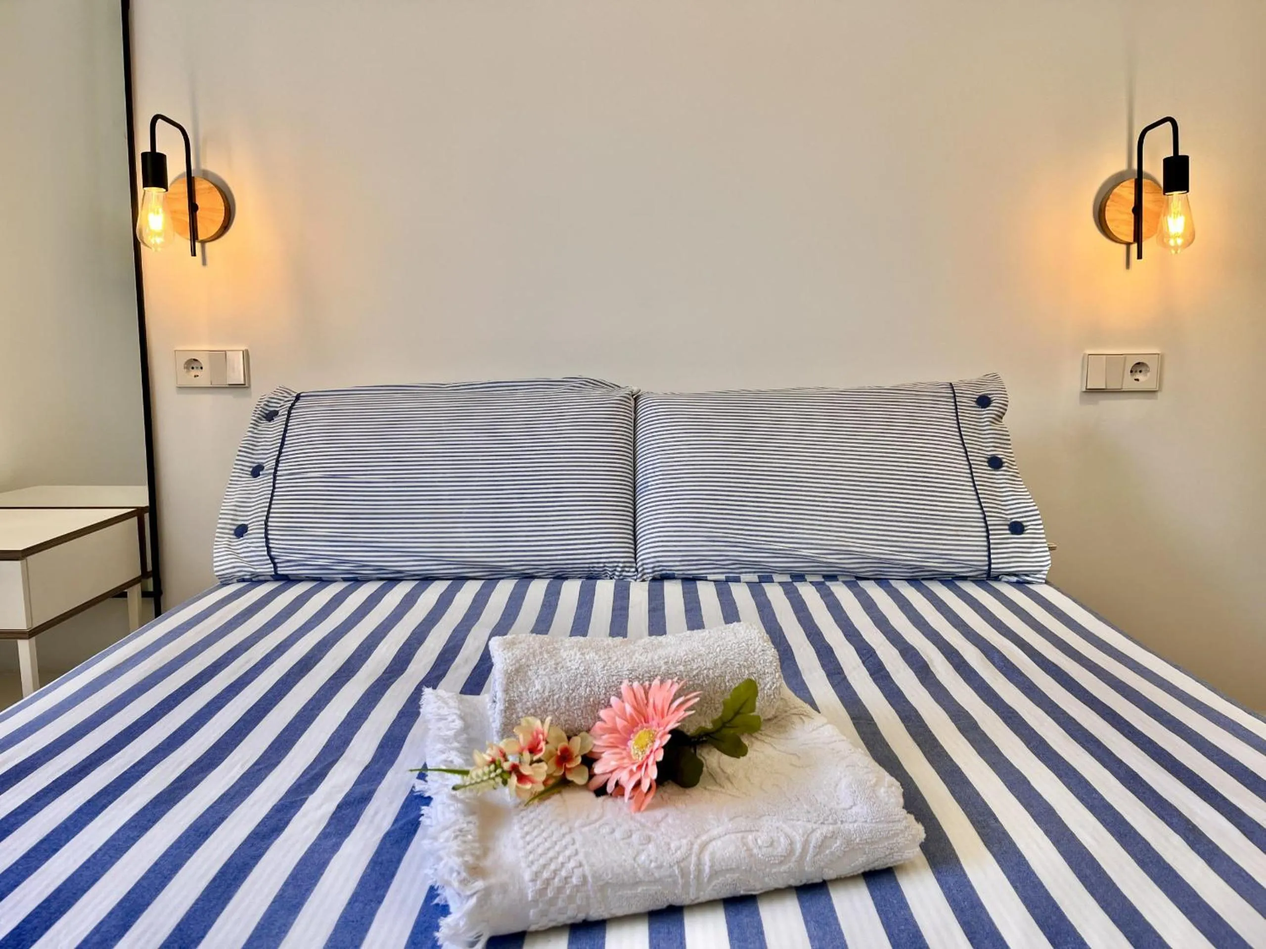 Carlotti House by Gloove