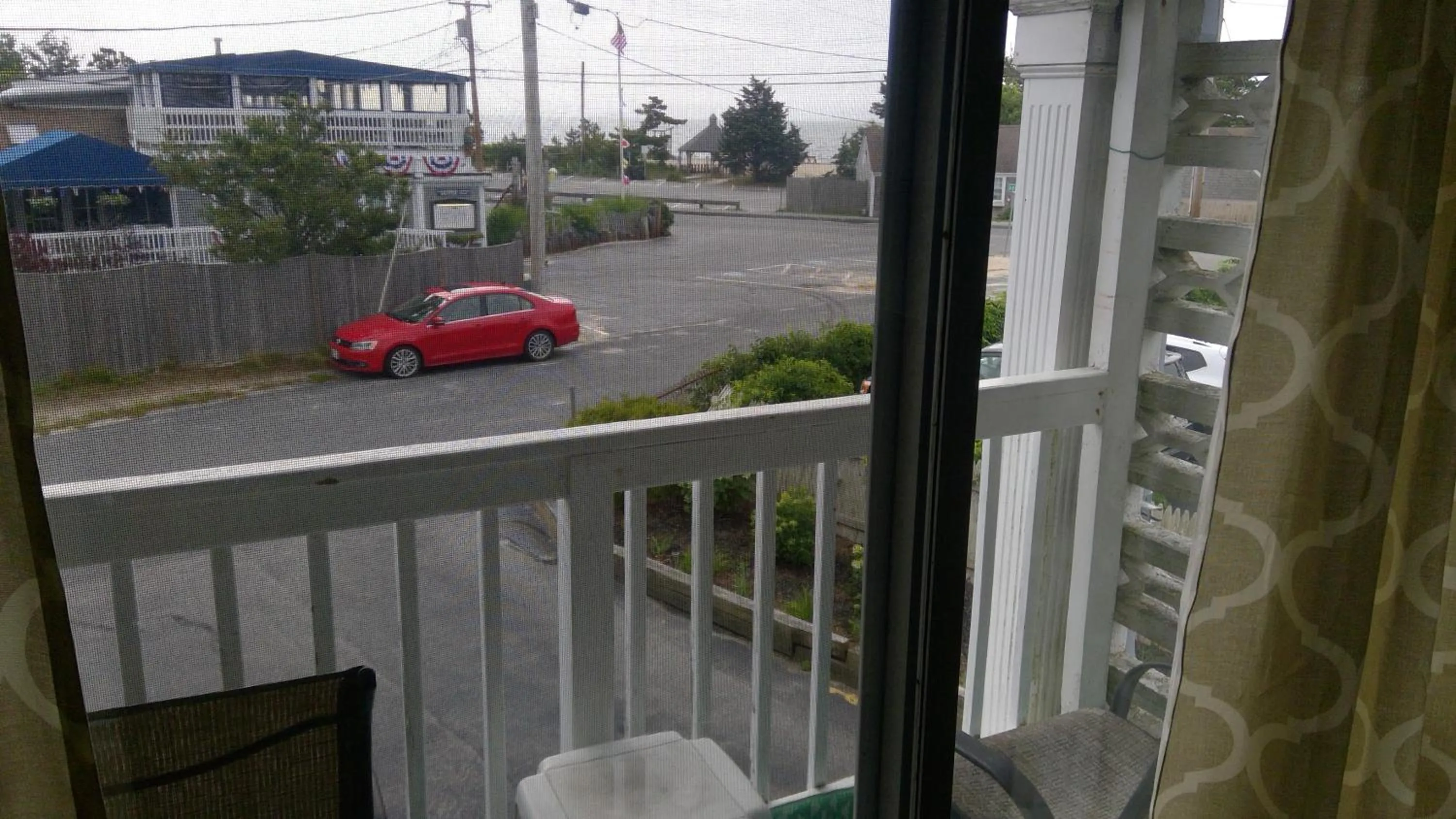 VILLAGE GREEN MOTEL