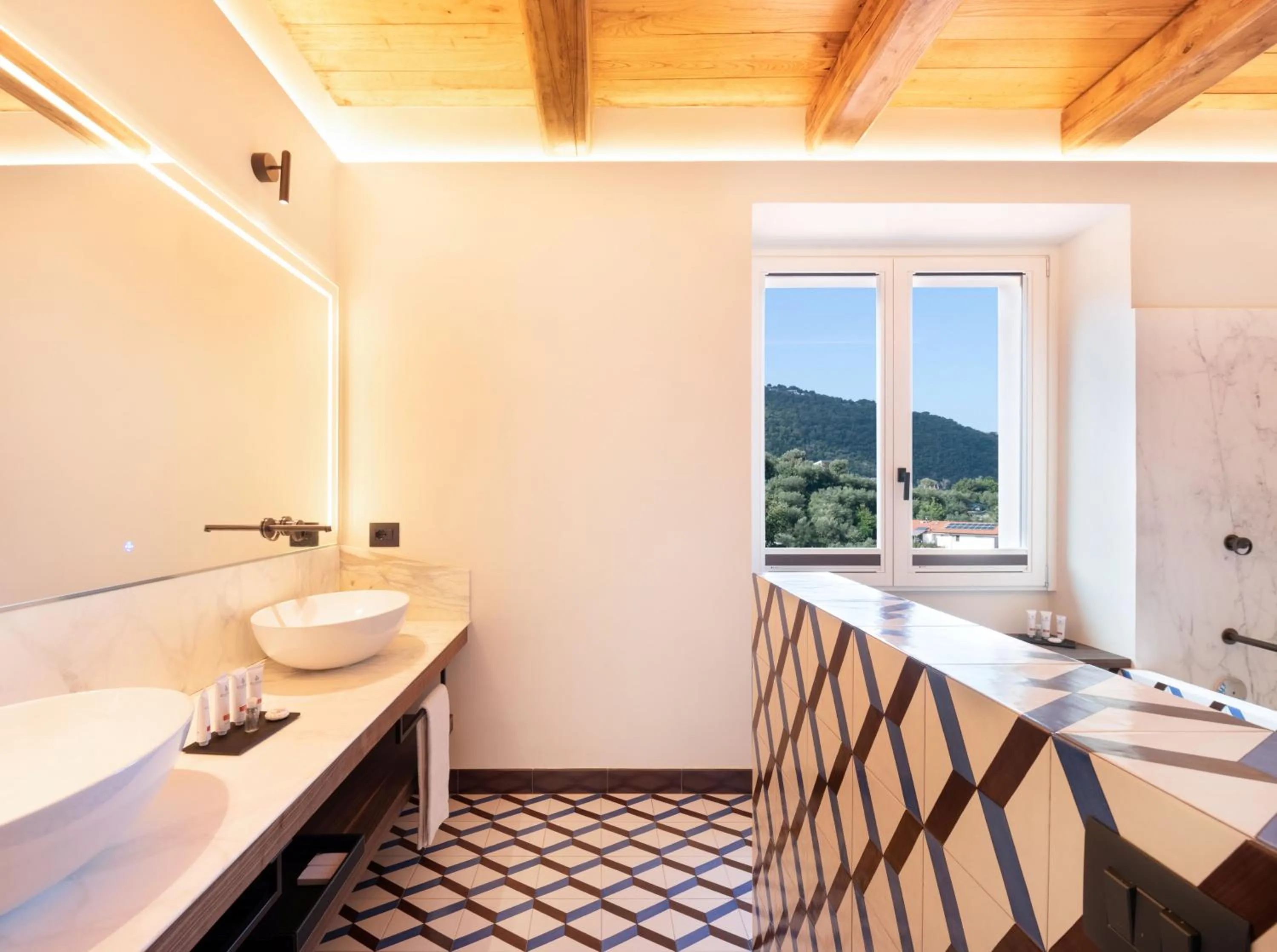 Bathroom in Gargiulo Resort