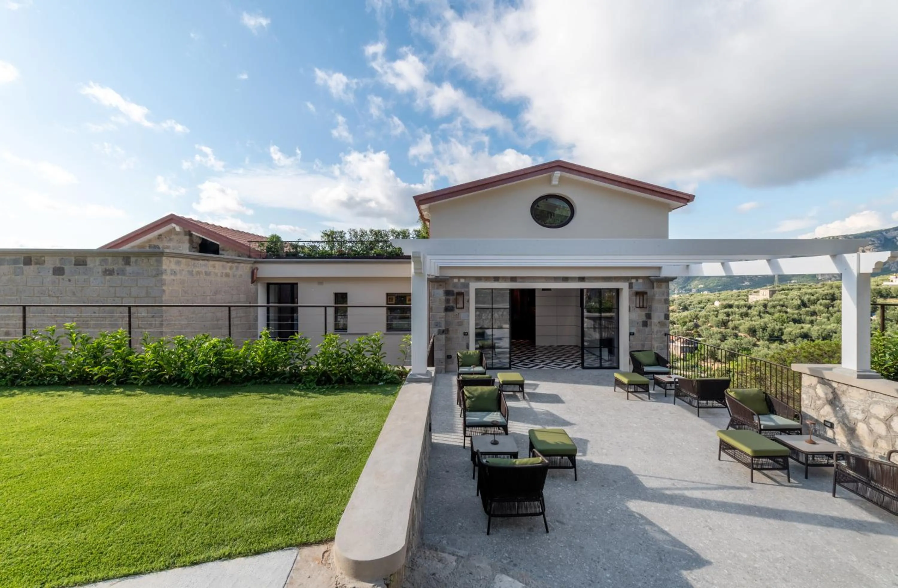 Property building in Gargiulo Resort