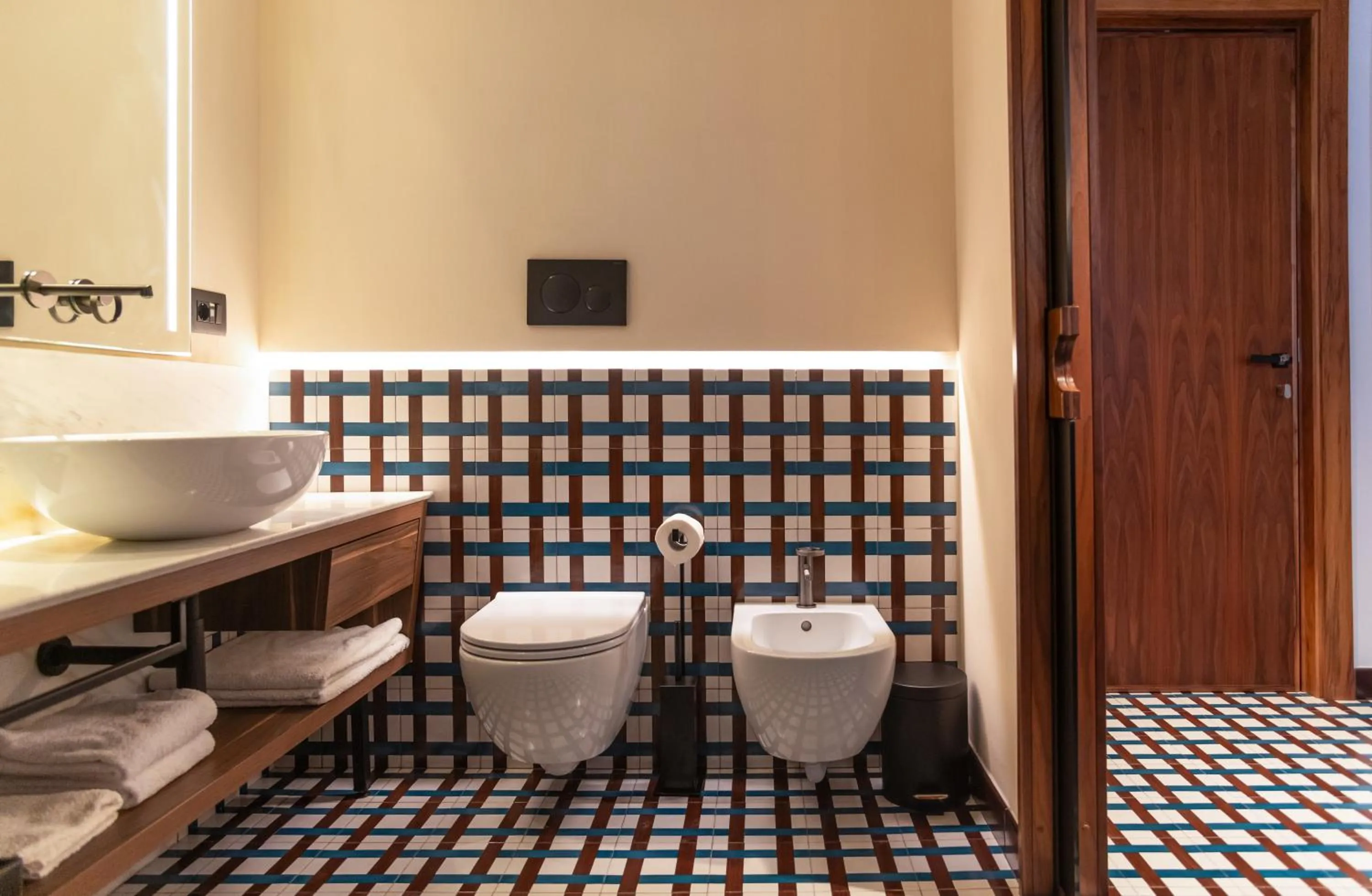 Toilet in Gargiulo Resort