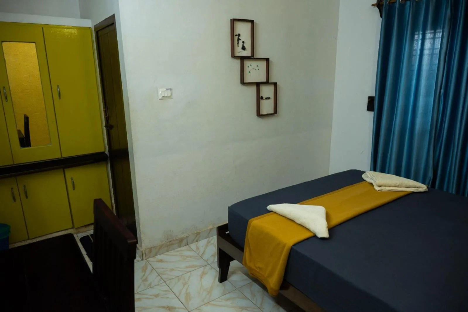 Bedroom, Bed in Sky Frame Beach Resort