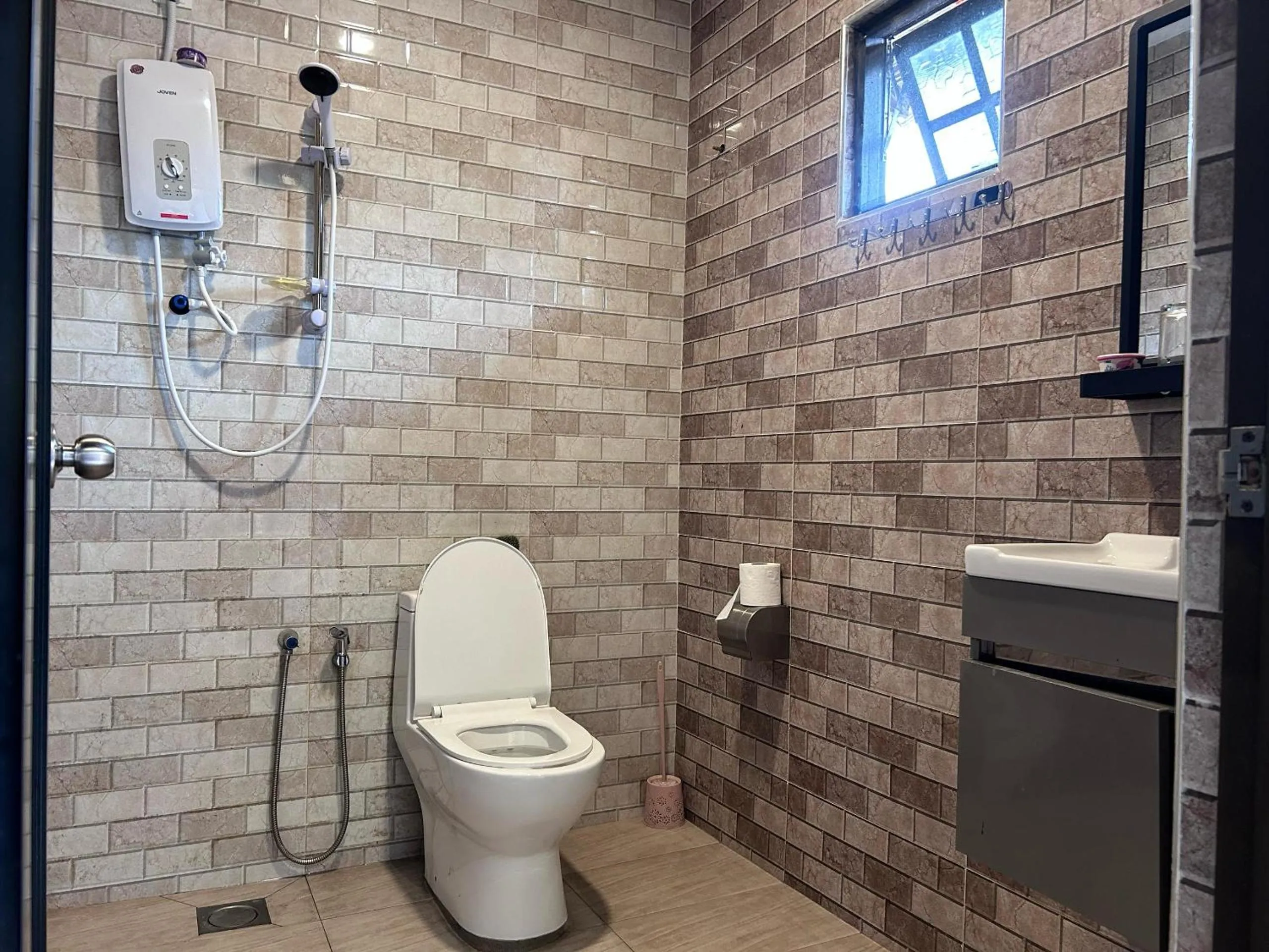 Shower in Tekoma Hotel Cameron Highlands