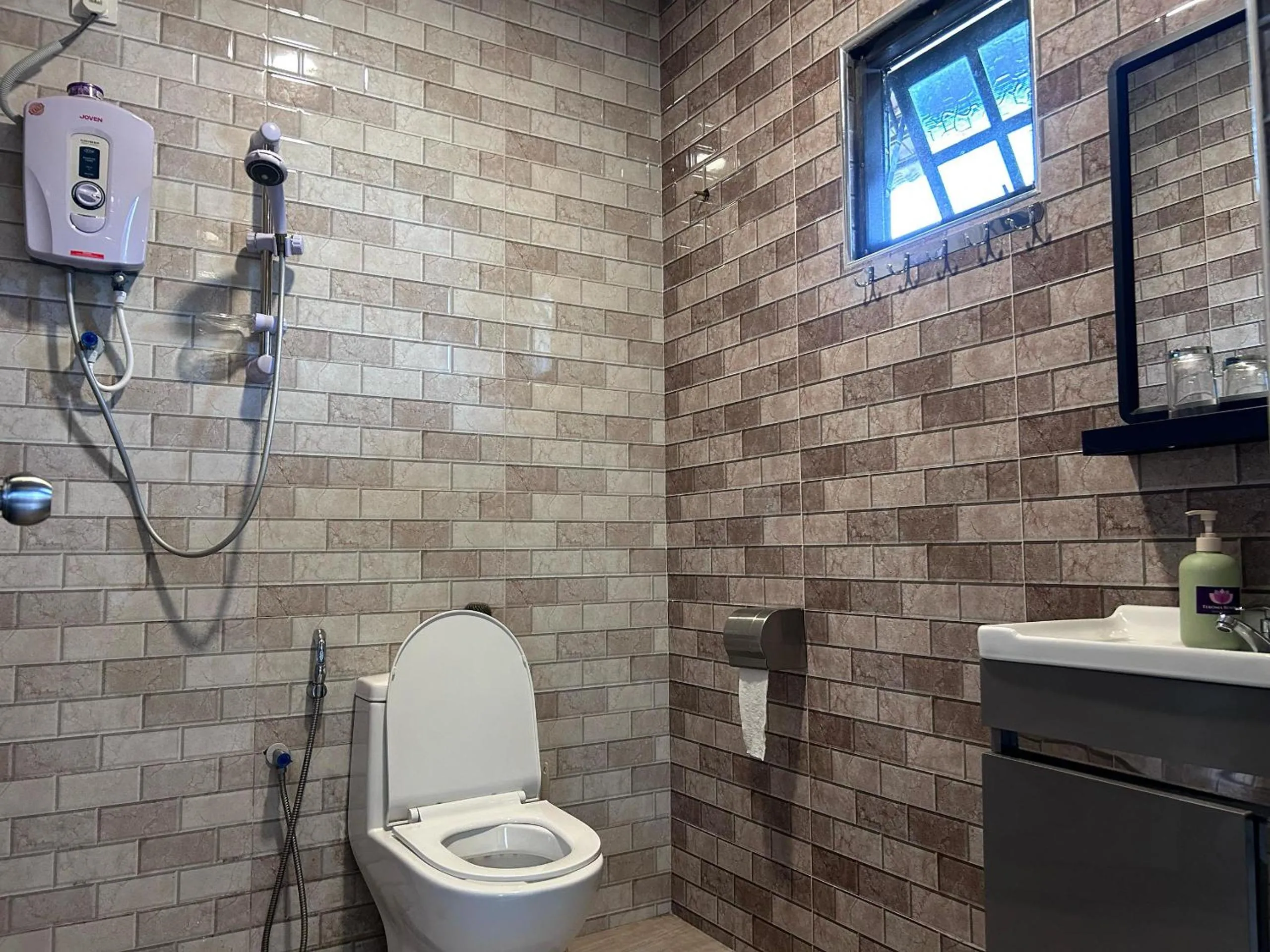 Shower in Tekoma Hotel Cameron Highlands