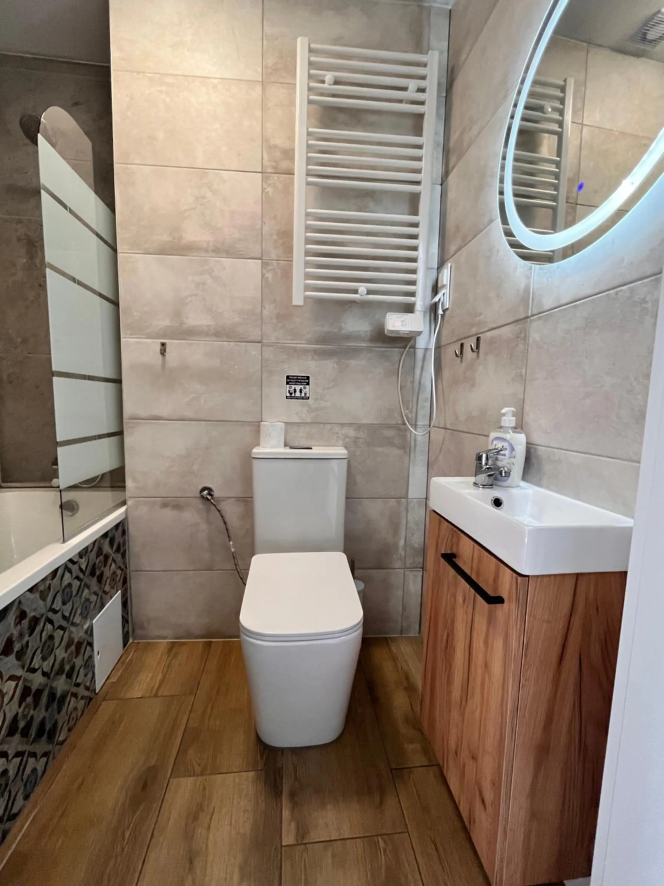 3 Budget Stay Apartments