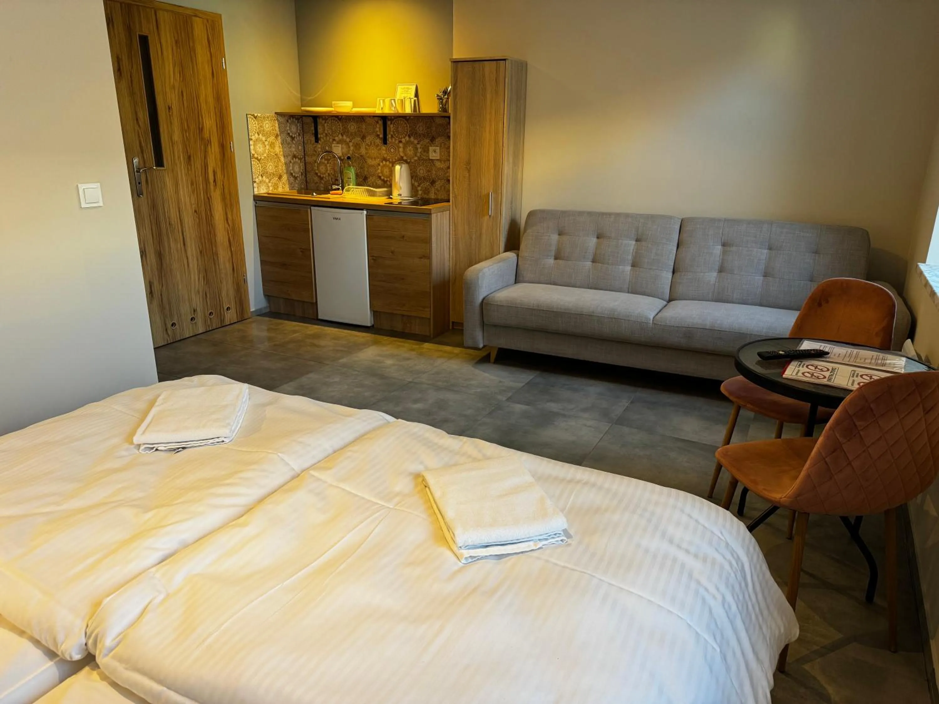 Bed in 3 Budget Stay Apartments