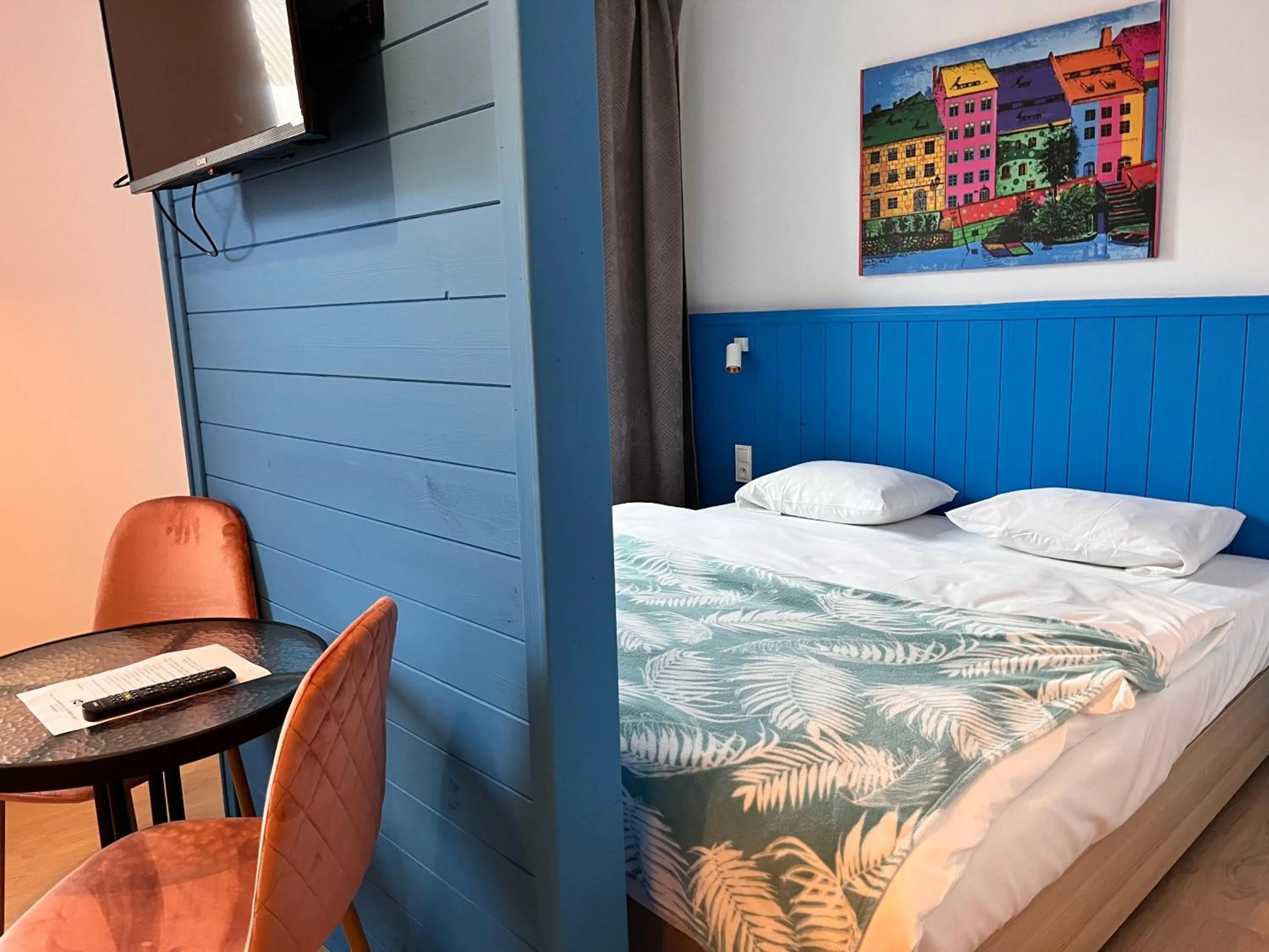 Bed in 3 Budget Stay Apartments