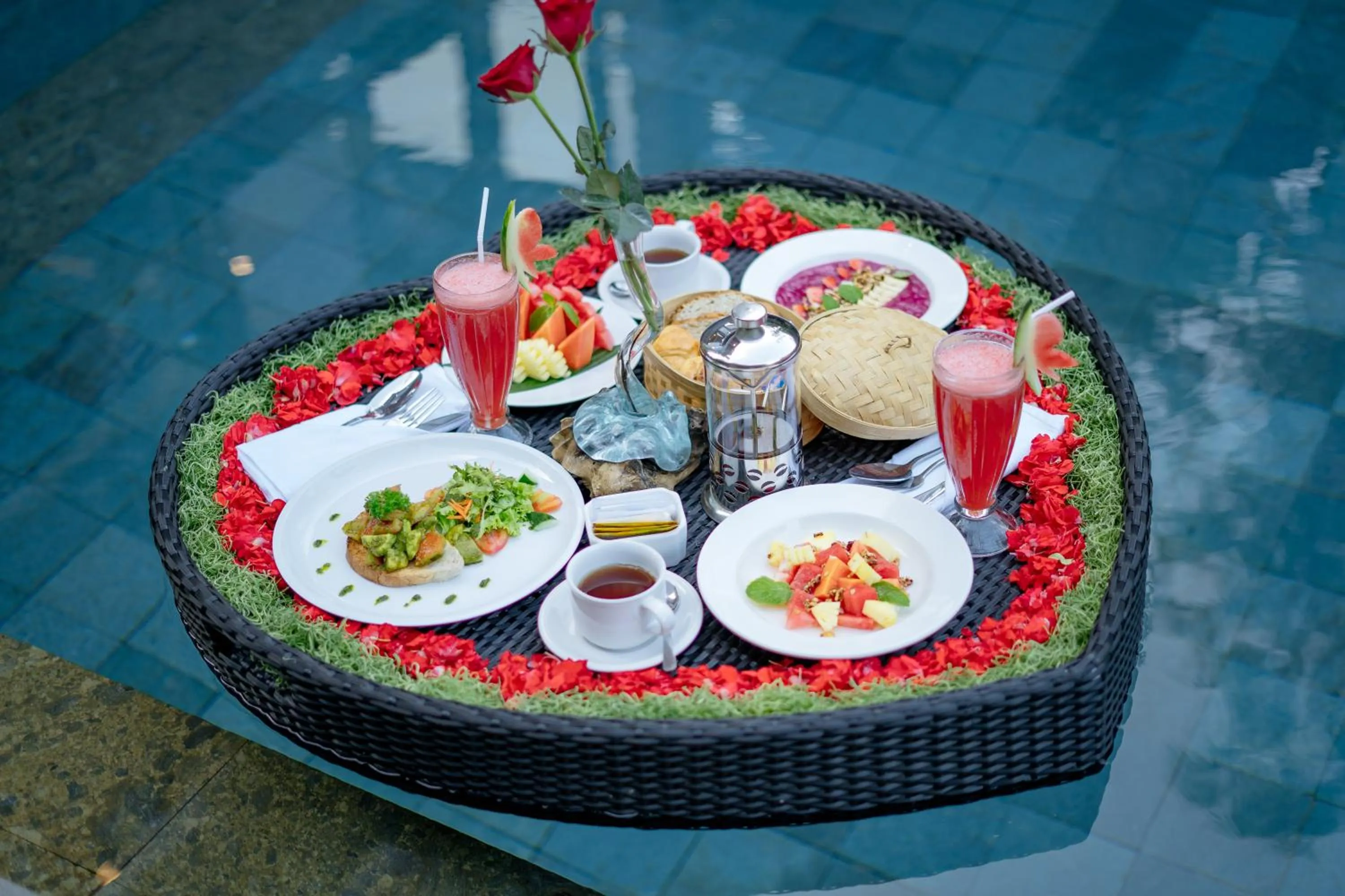 Breakfast in Ahamta Ubud by Prasi