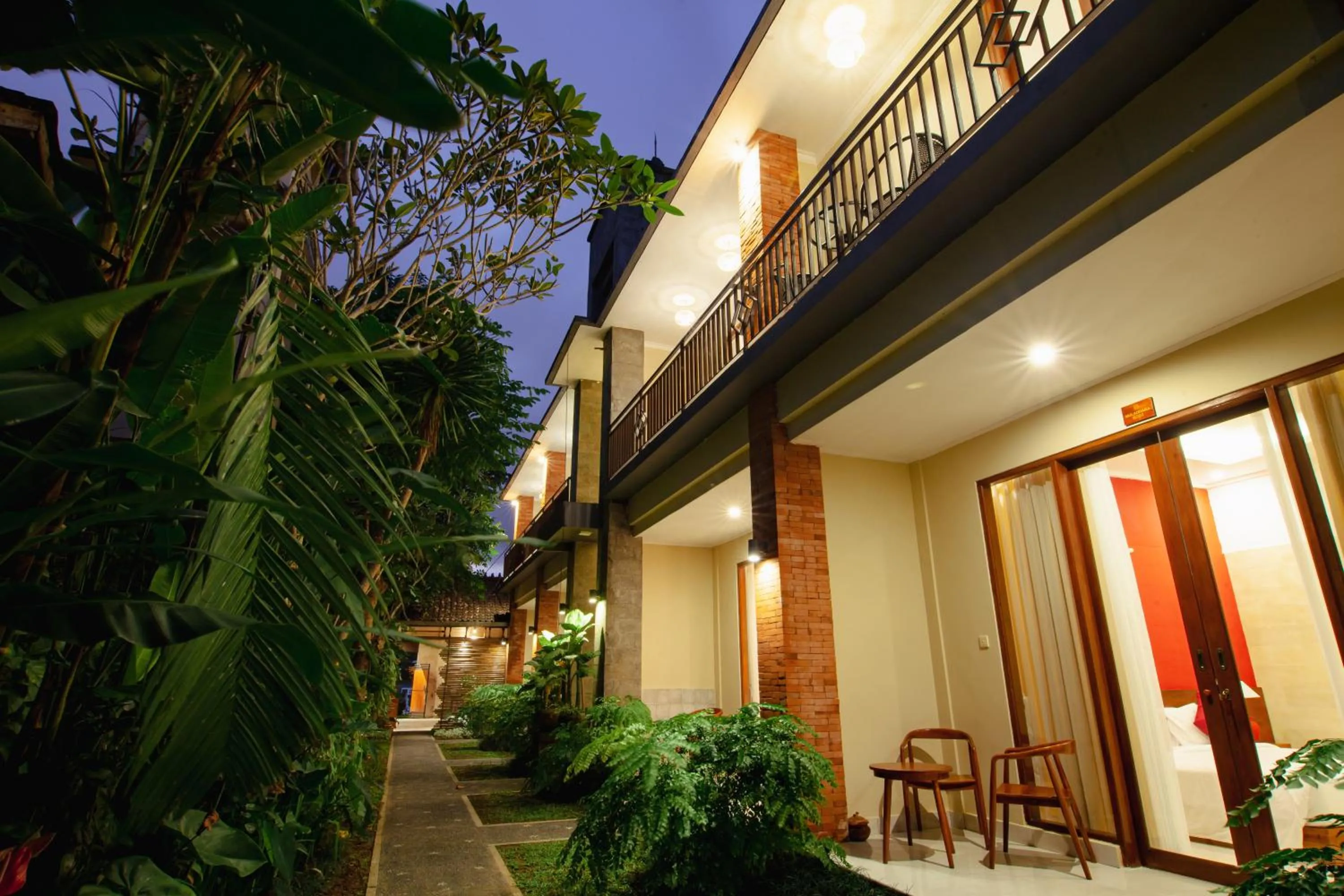 Property building in Ahamta Ubud by Prasi