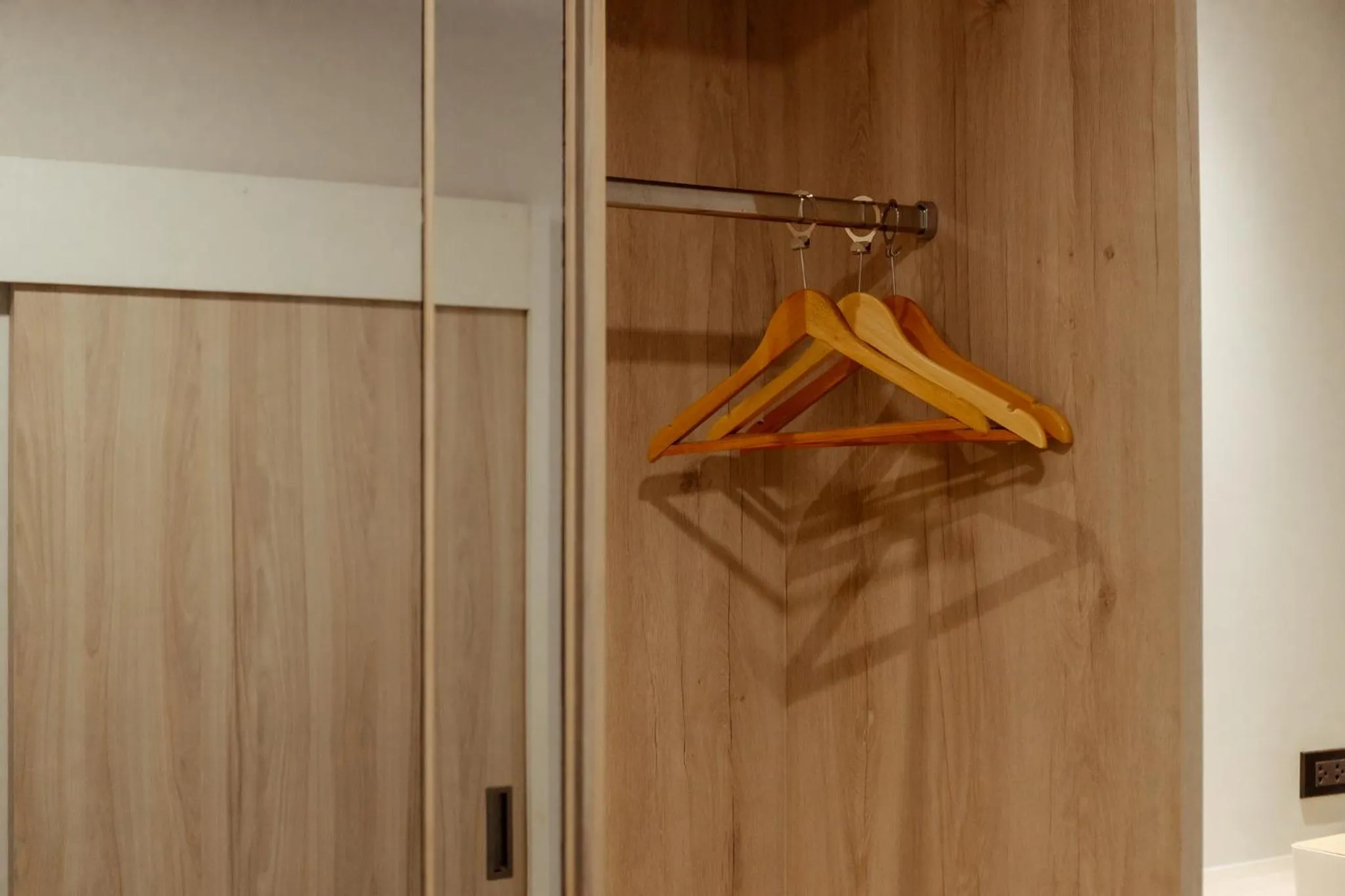 wardrobe in RUS Hotel&Convention Ayutthaya