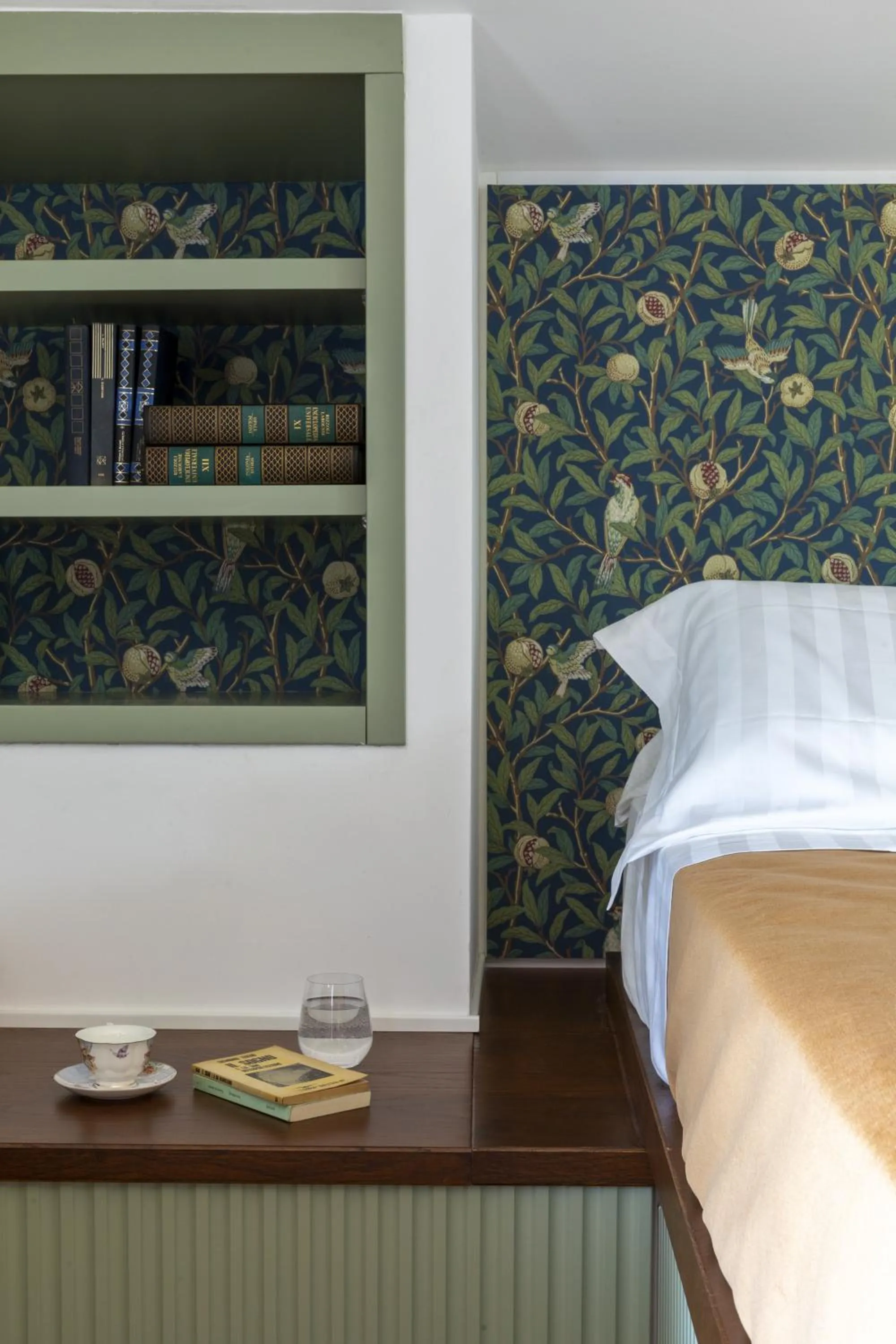 Bed in Giardini Penelope Resort e Spa