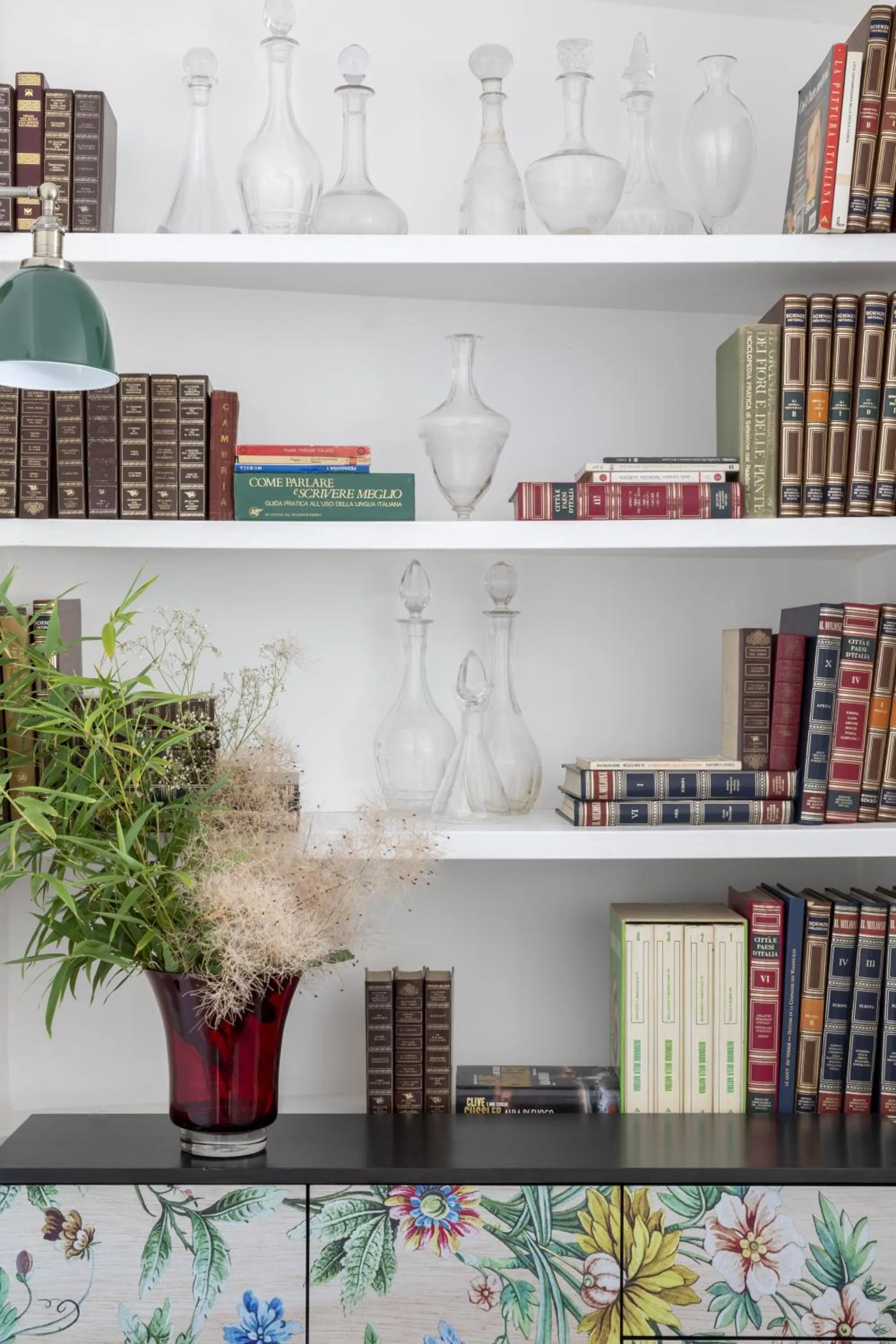 Library in Giardini Penelope Resort e Spa
