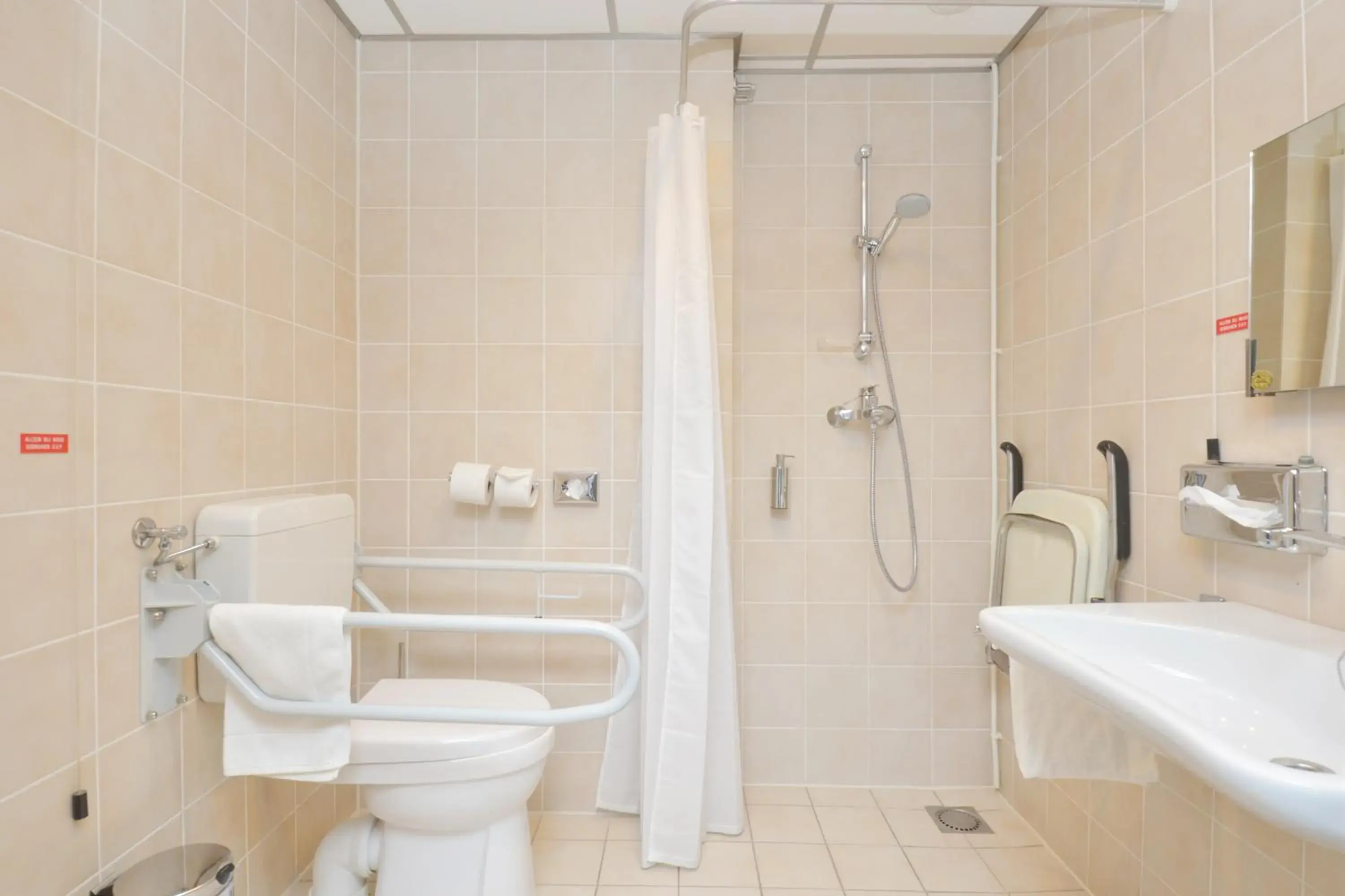 Toilet in Fletcher Hotel-Restaurant ‘s-Hertogenbosch Toilet in Fletcher Hotel-Restaurant ‘s-Hertogenbosch