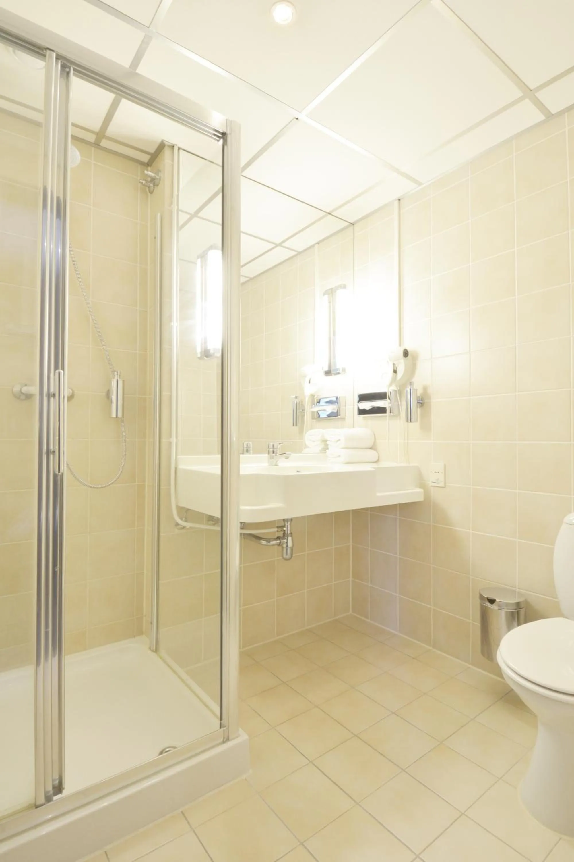 Bathroom in Fletcher Hotel-Restaurant ‘s-Hertogenbosch