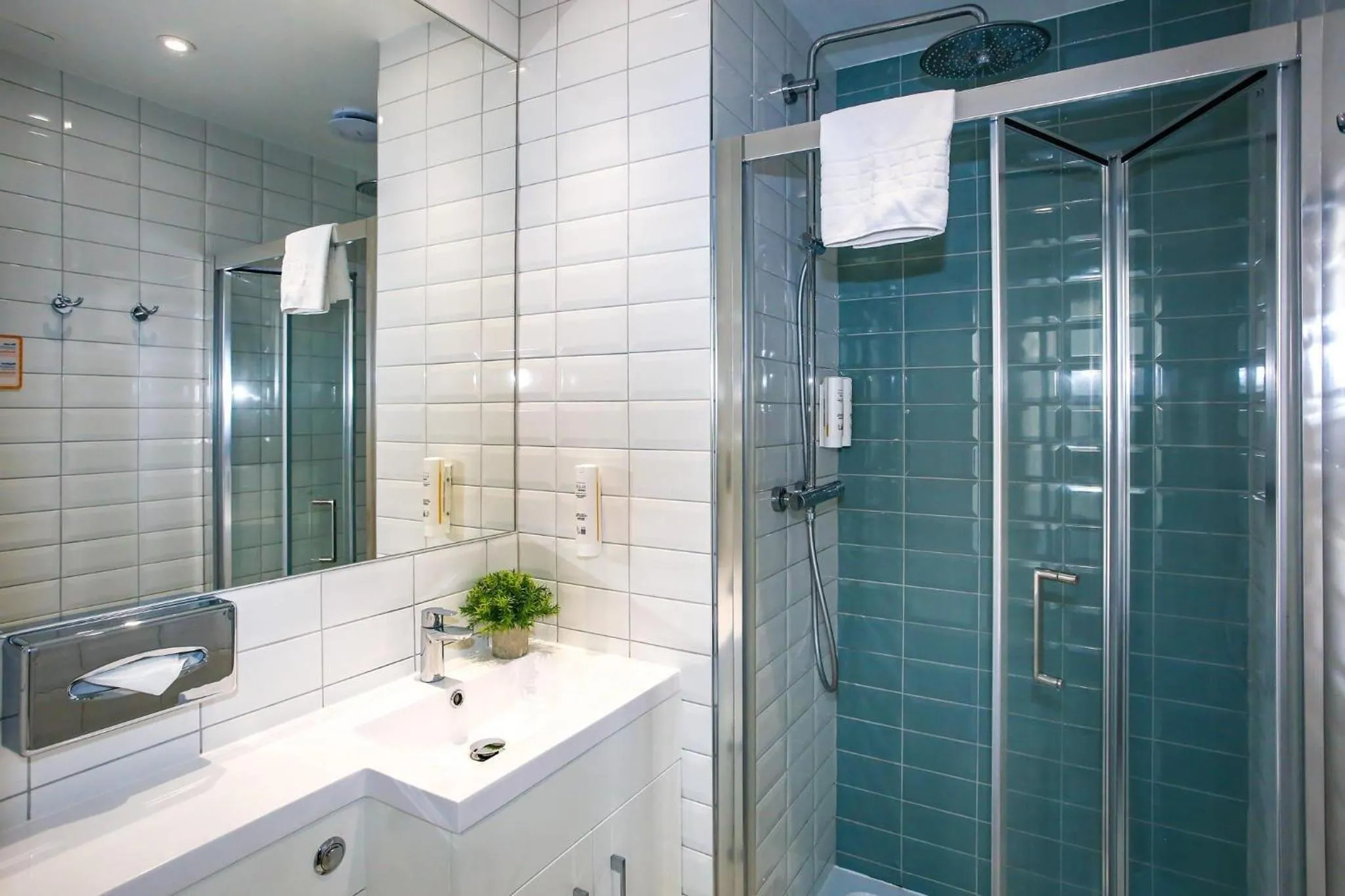 Bedroom in Comfort Inn Victoria