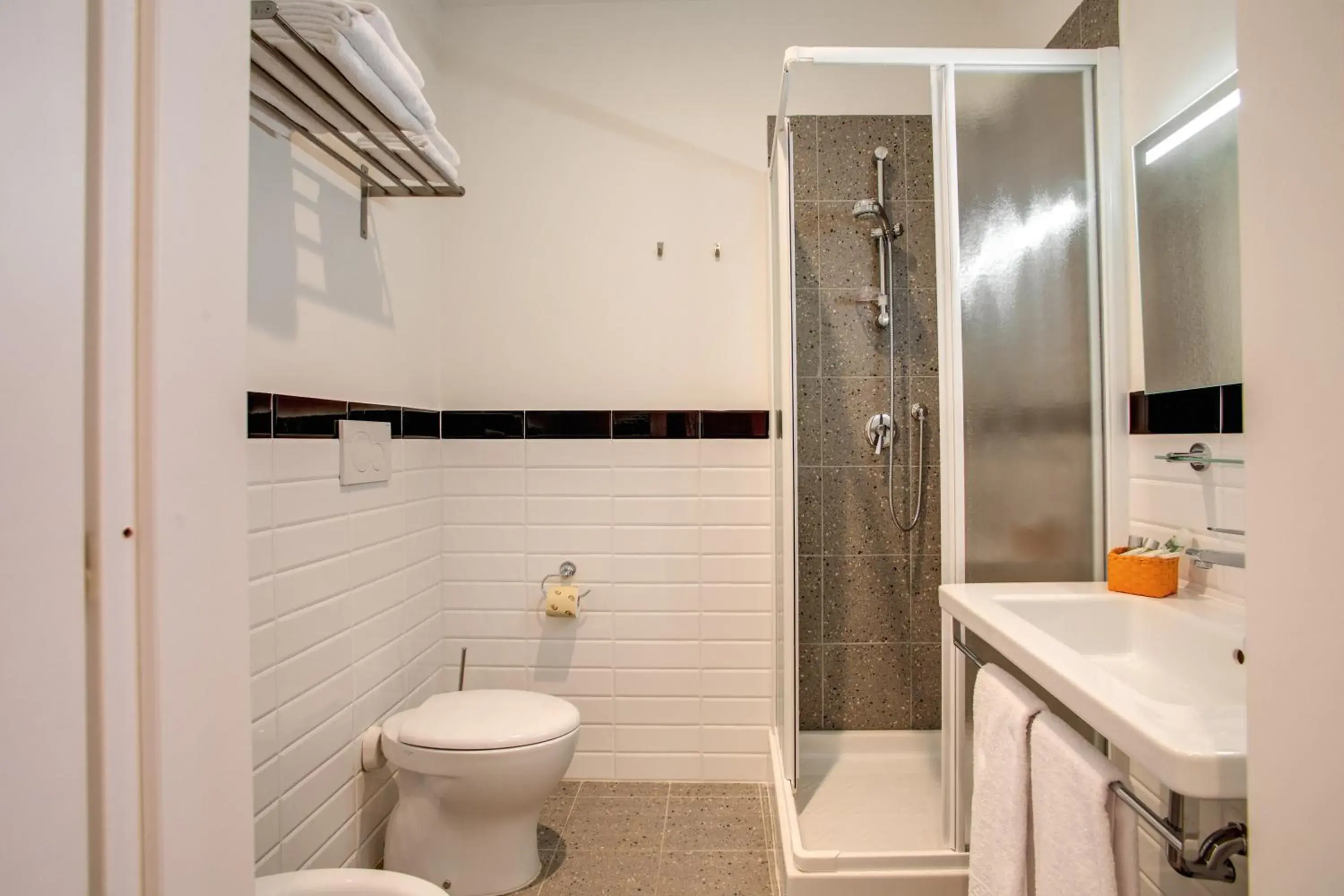 Bathroom in Roma In Una Stanza Guesthouse Bathroom in Roma In Una Stanza Guesthouse