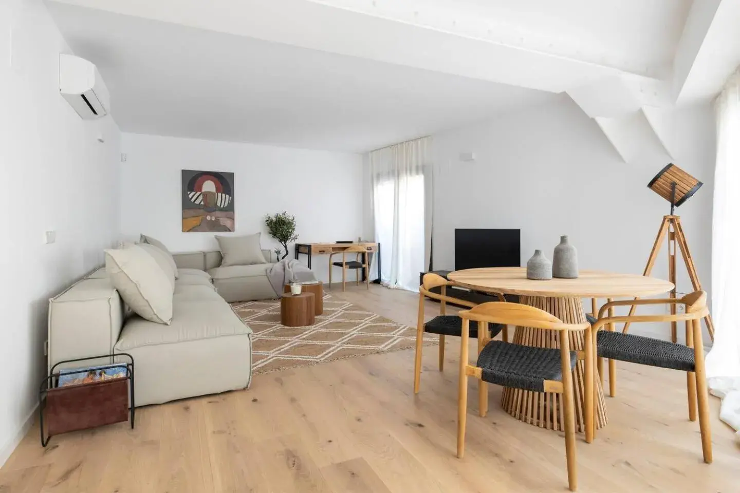 Luxury apartment in Barcelona City Center Luxury apartment in Barcelona City Center