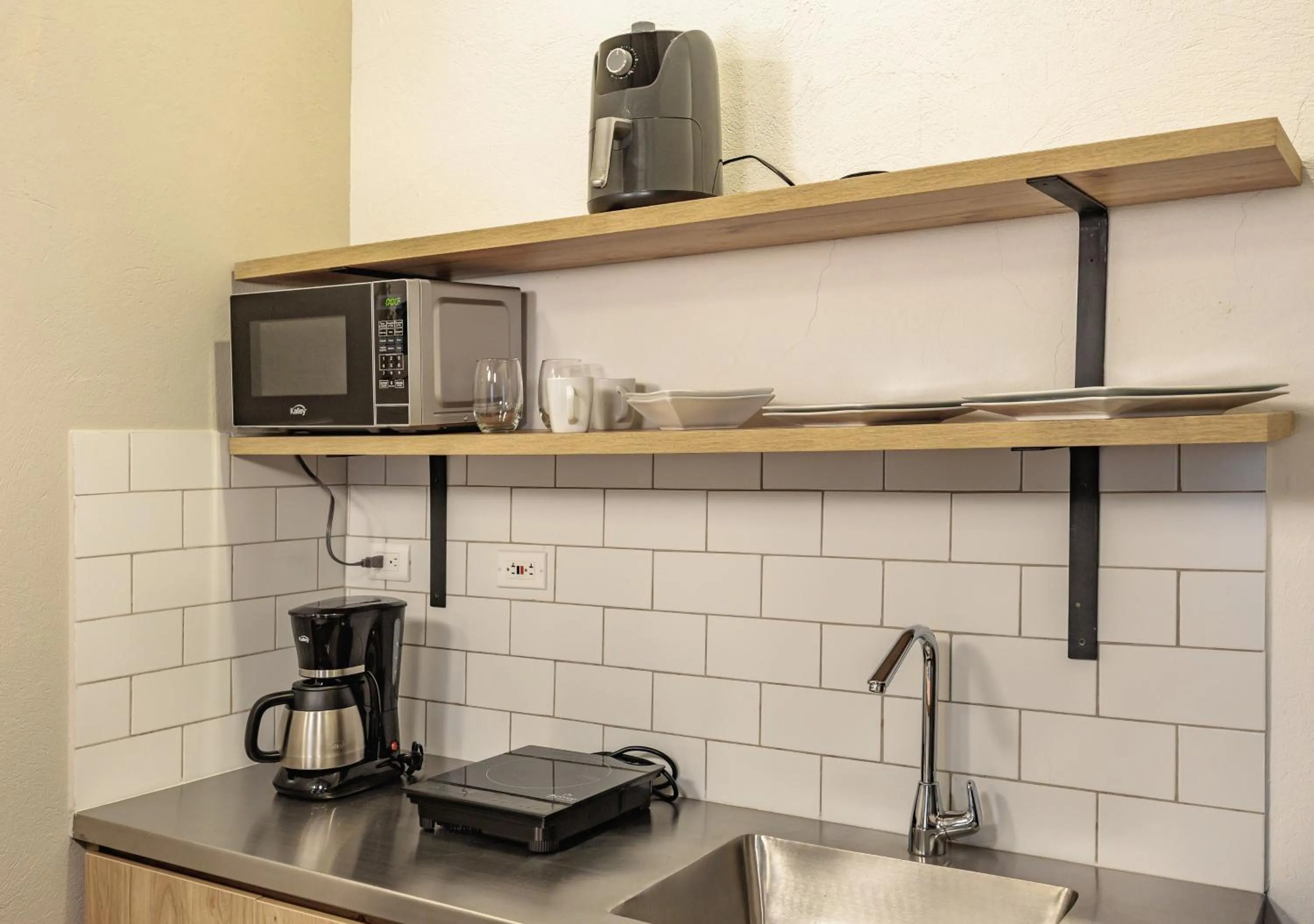 Coffee/tea facilities in The Somos Flats Laureles