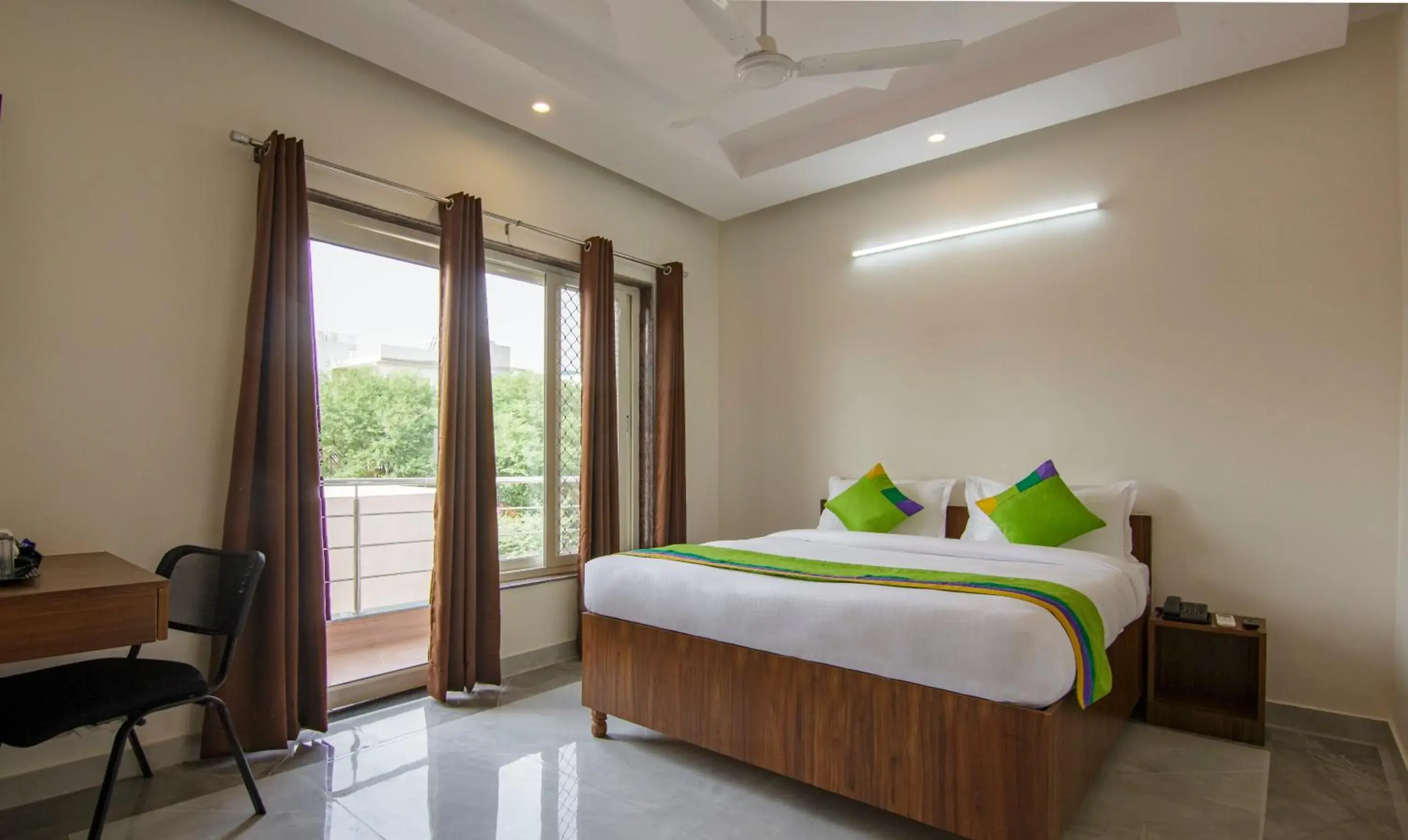 Photo of the whole room, Bed in Treebo Grand Vista - 62 Photo of the whole room, Bed in Treebo Grand Vista - 62