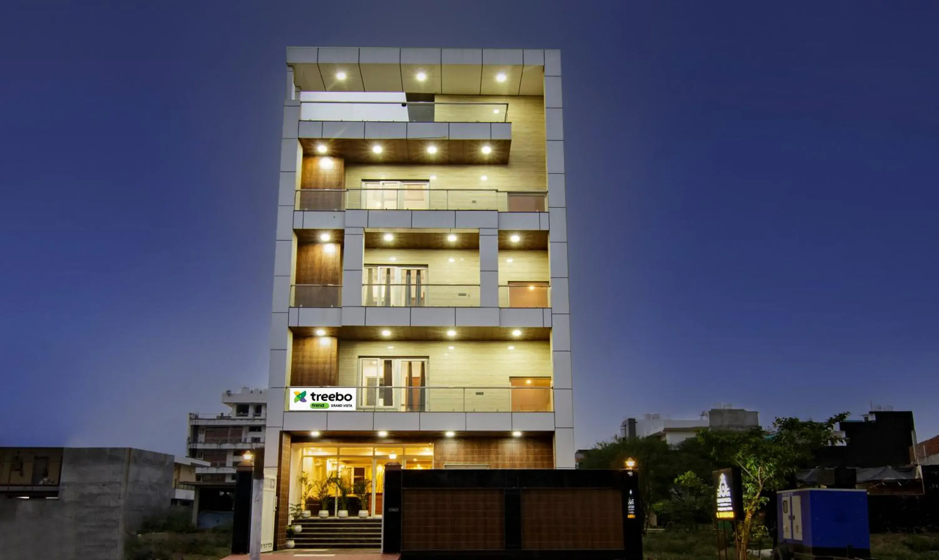 Facade/entrance in Treebo Grand Vista - 62 Facade/entrance in Treebo Grand Vista - 62