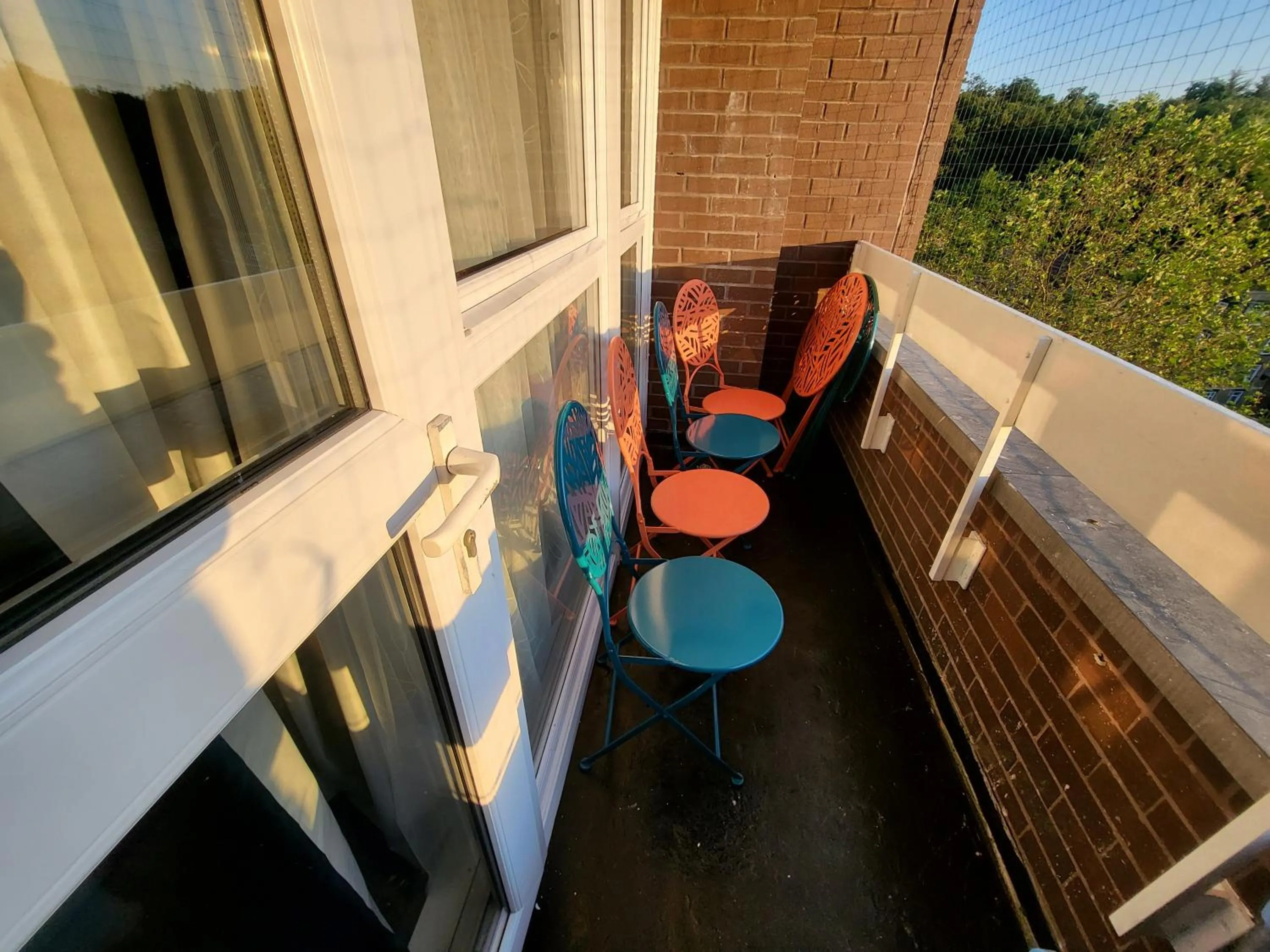 Balcony/Terrace in London Central Modern Apartment Charlton