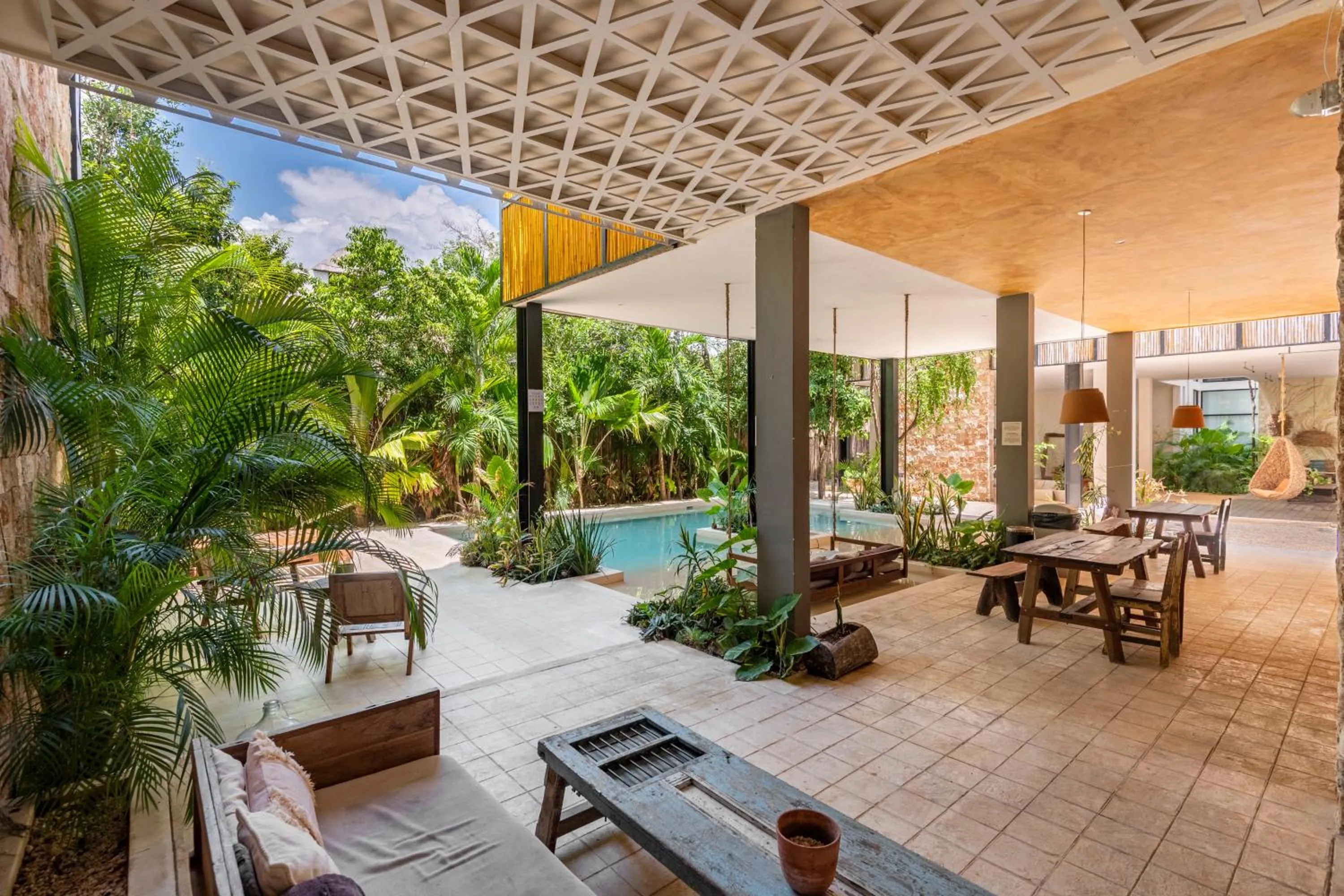 Swimming pool in Manor Tulum by The Spot Rentals