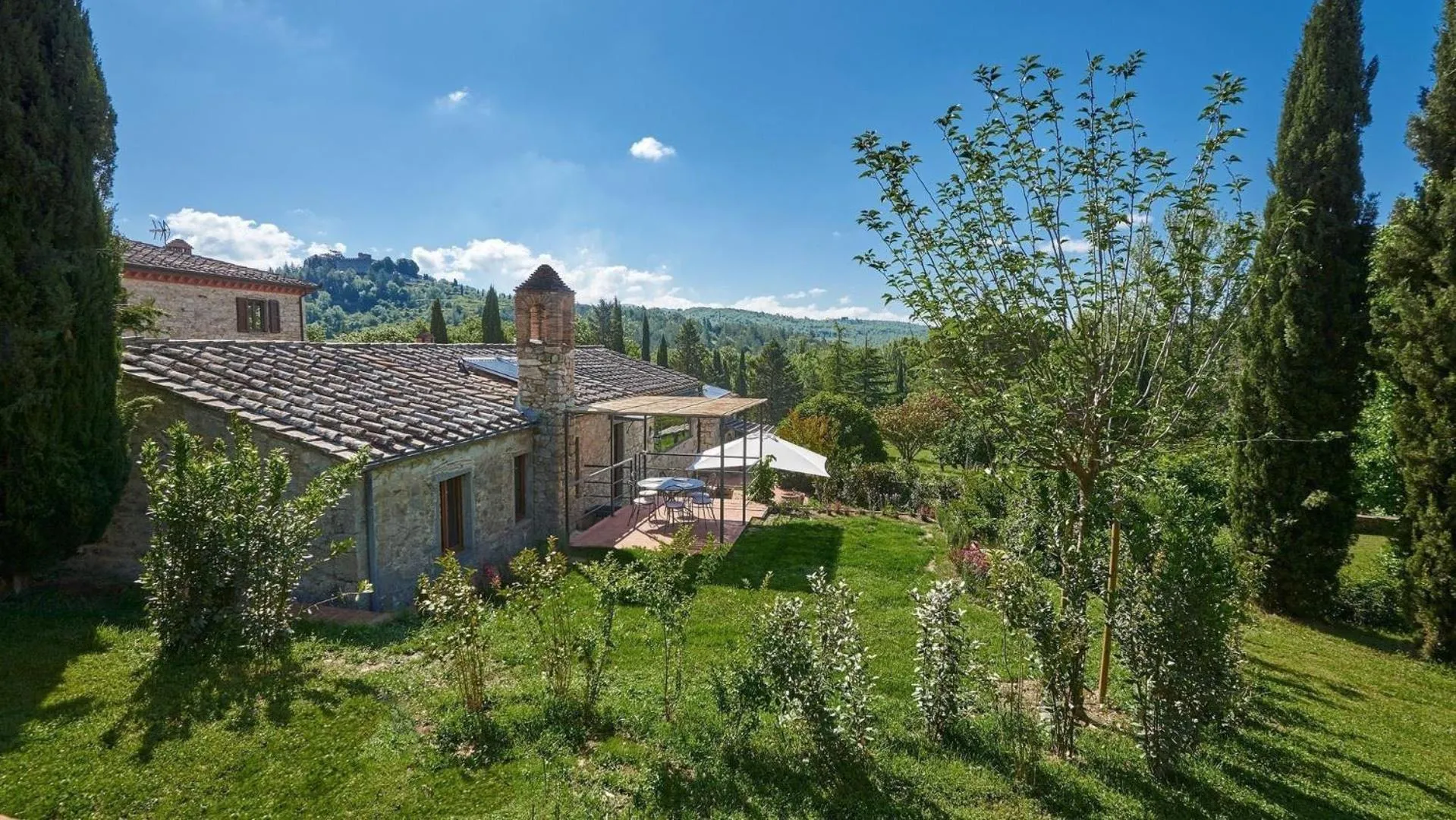 Property building in La Corte del Chianti Classico
